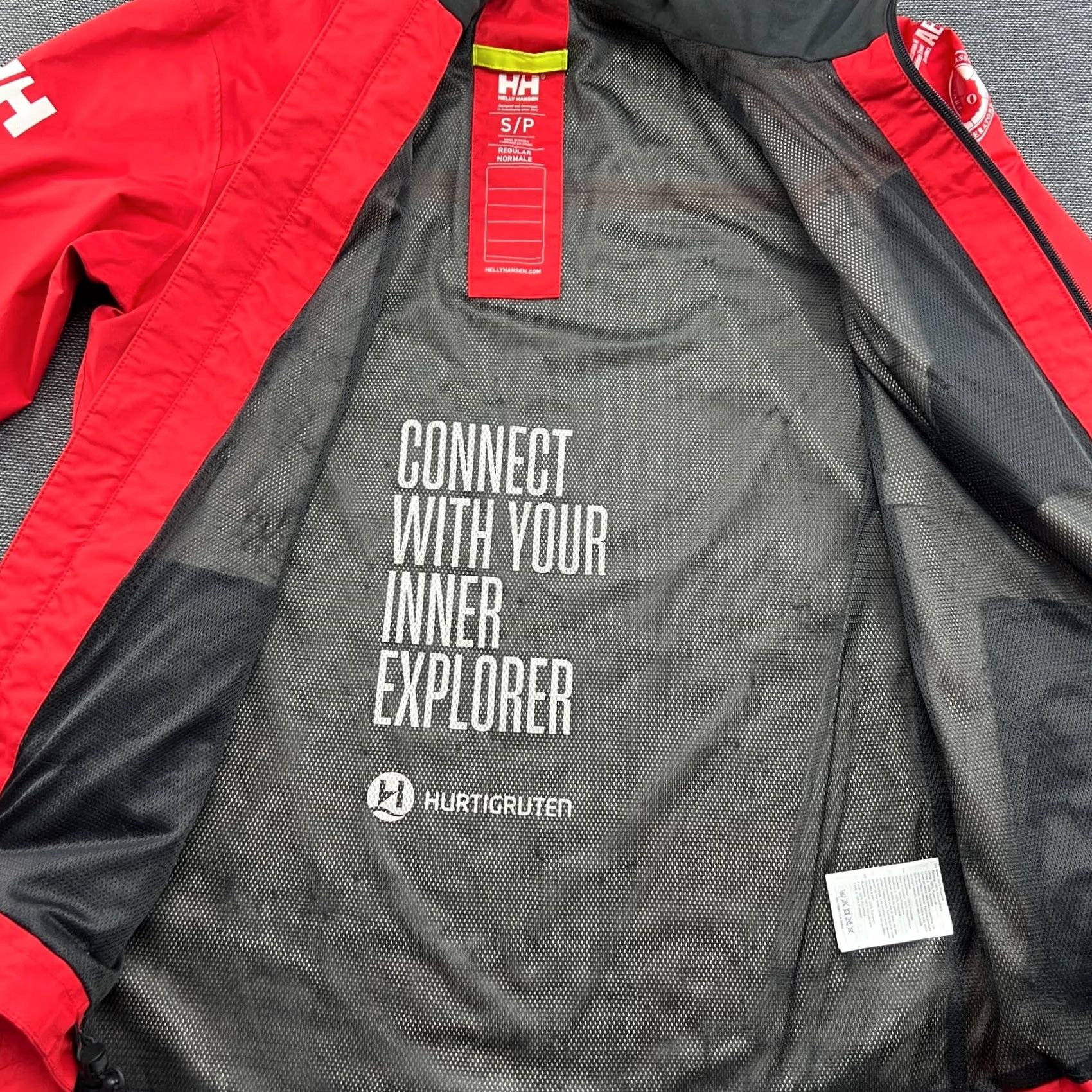 Helly Hansen Helly Hansen Hurtigruten Jacket Red Small Waterproof Antarctica Expedition Mens Size US S / EU 44-46 / 1 - 6 Thumbnail
