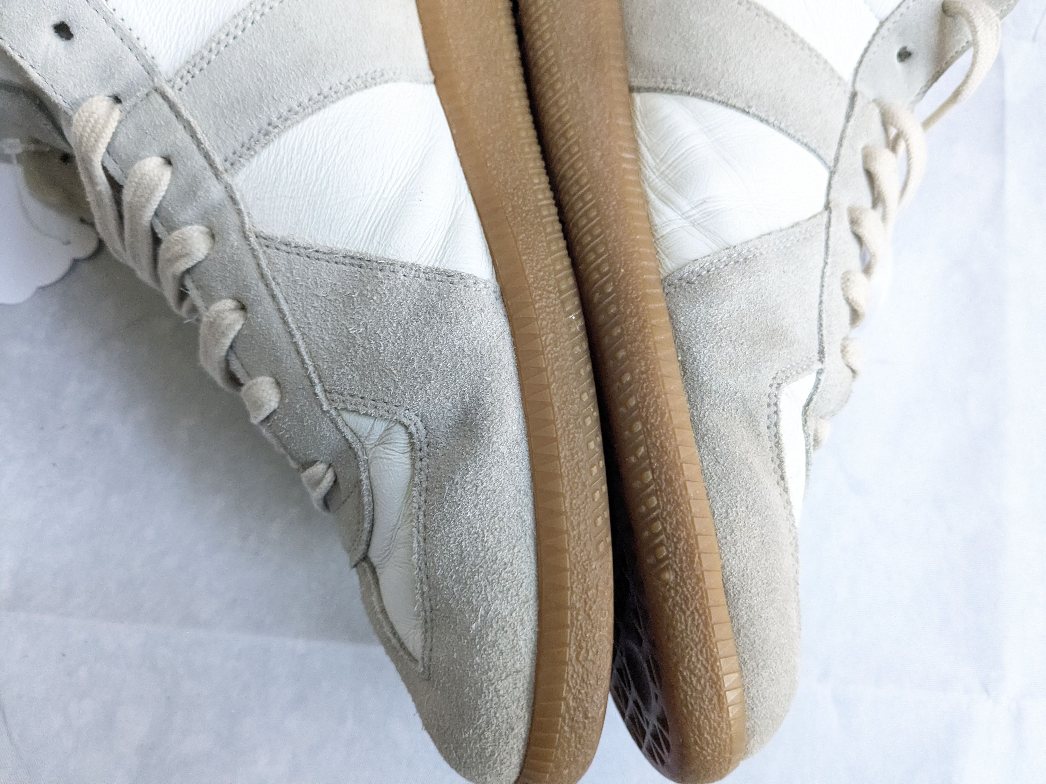 Maison Margiela Maison Margiela Replica GAT White Gray 11 44 Low Tops Size US 11 / EU 44 - 9 Thumbnail