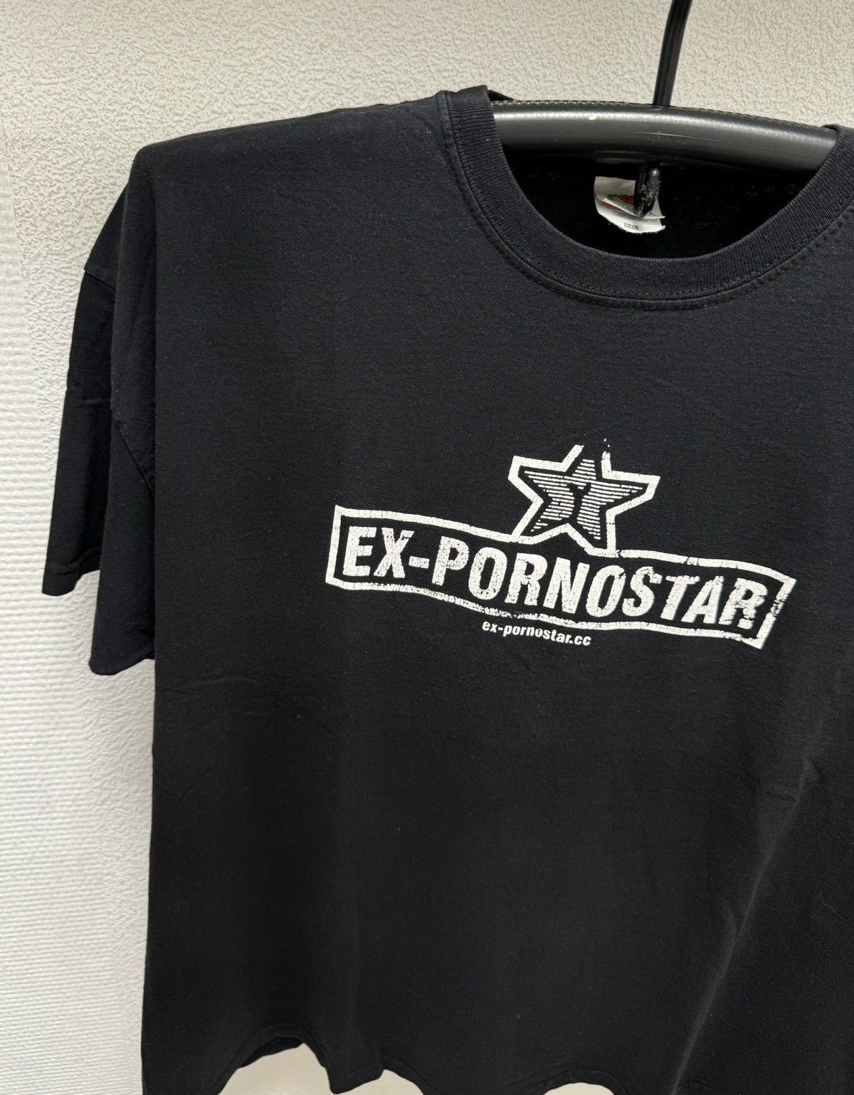 Band Tees Ex-Pornostar Pornostar vintage black t-shirt 2XL XXL Size US XXL / EU 58 / 5 - 2 Thumbnail