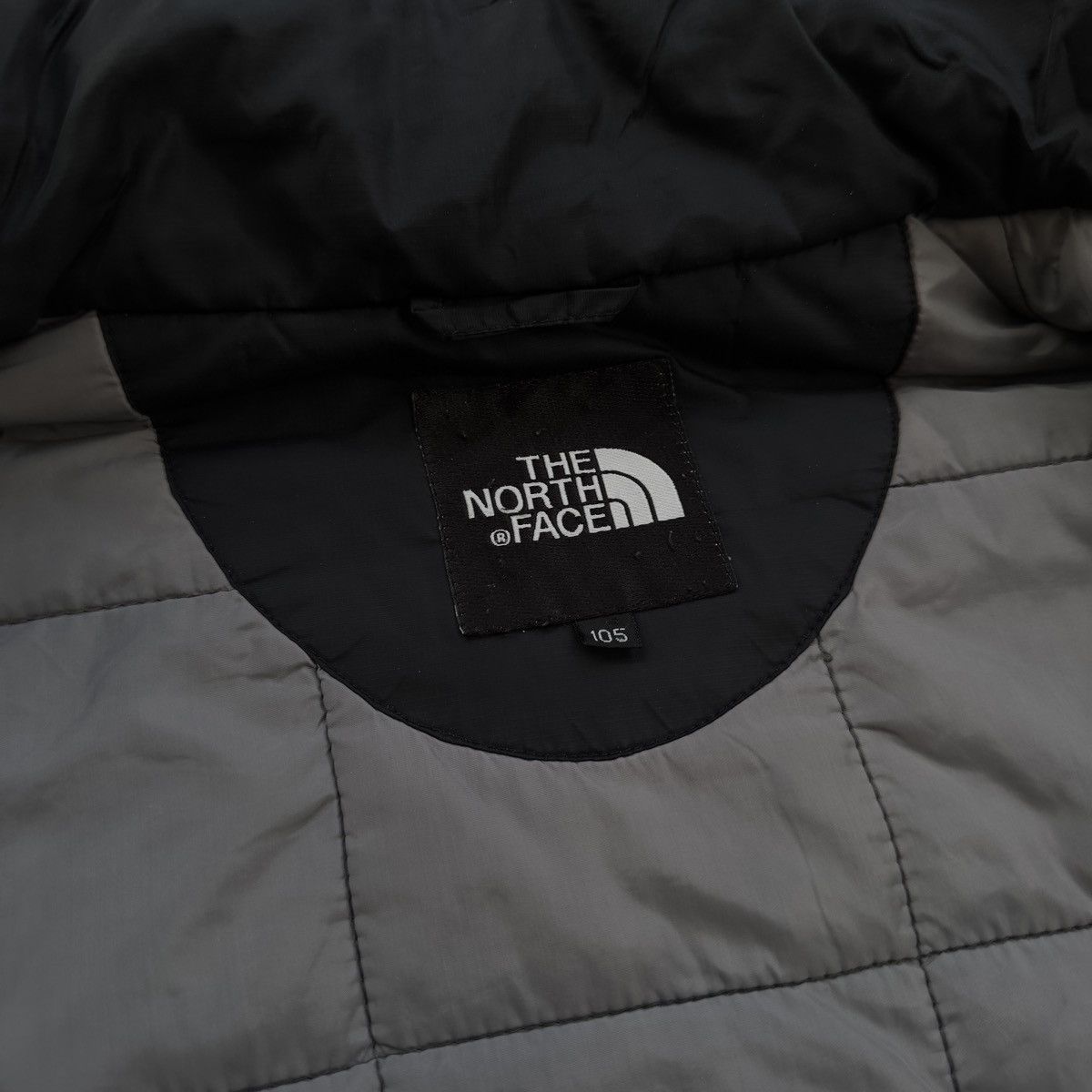 The North Face THE NORTH FACE PUFFER JACKET Size US L / EU 52-54 / 3 - 12 Thumbnail