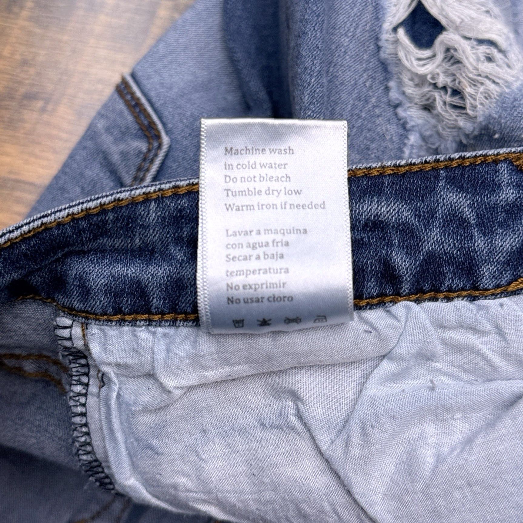 Vintage KanCan Jeans Skinny 28 Blue Mid Rise Distressed Stretch Denim 5-Pocket City Womens Regular Size 28in Inseam 27.5in Medium Wash Size 28" / US 6 / IT 42 - 7 Thumbnail