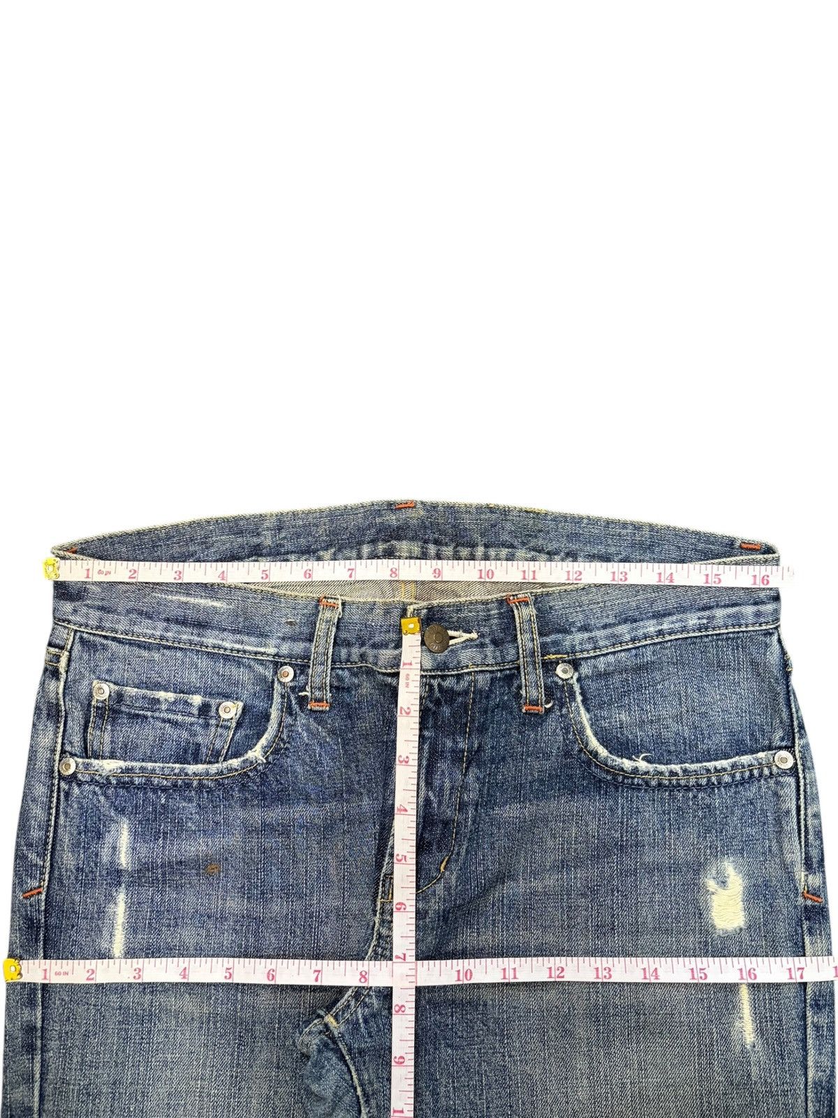 Uniqlo Vintage Uniqlo Faded Wash Distressed Loose Jeans Size 33" - 6 Thumbnail