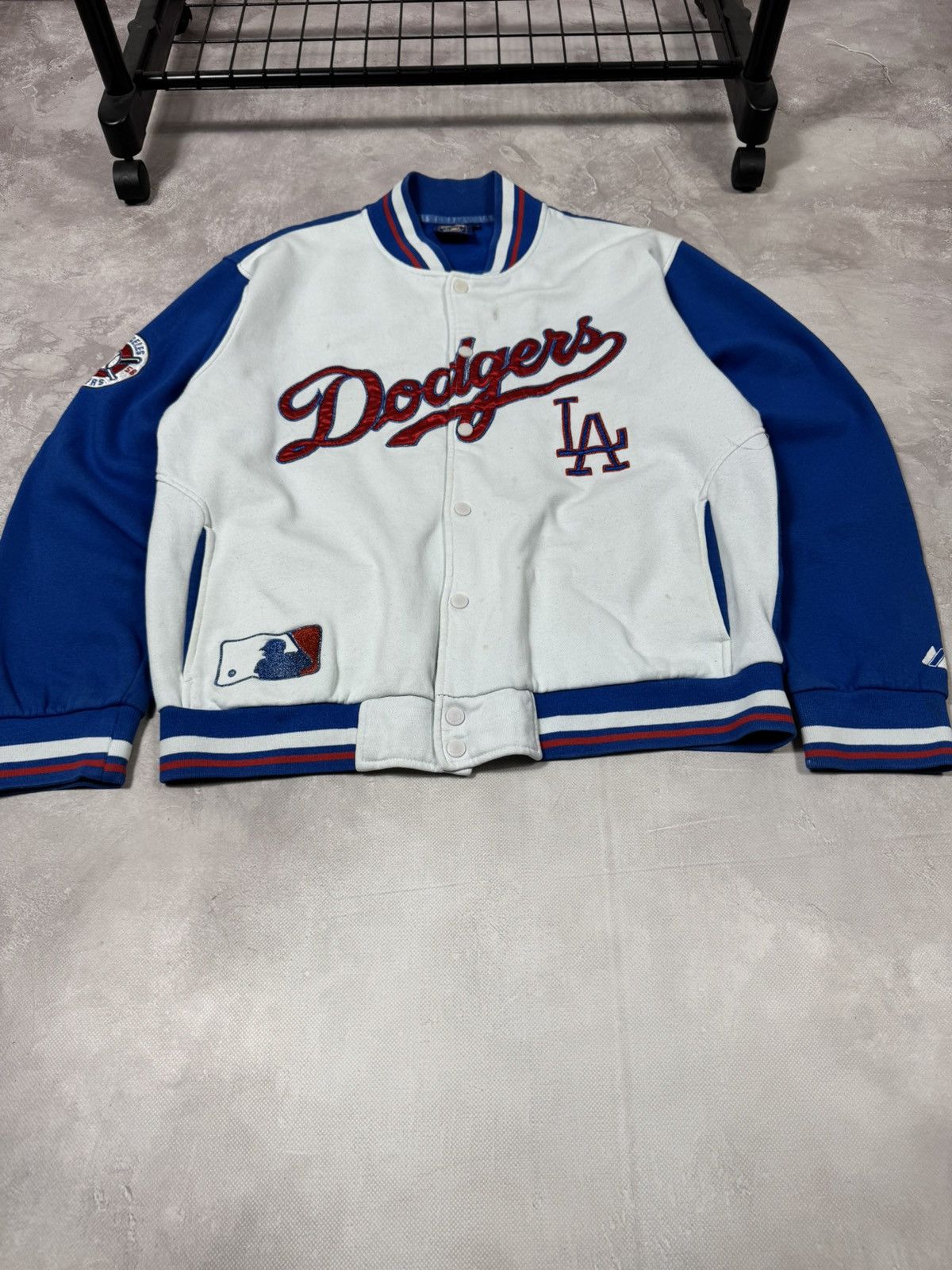 MLB Vintage LA Dodger Magestic Athletic Bomber Jacket Size US XL / EU 56 / 4 - 2 Thumbnail