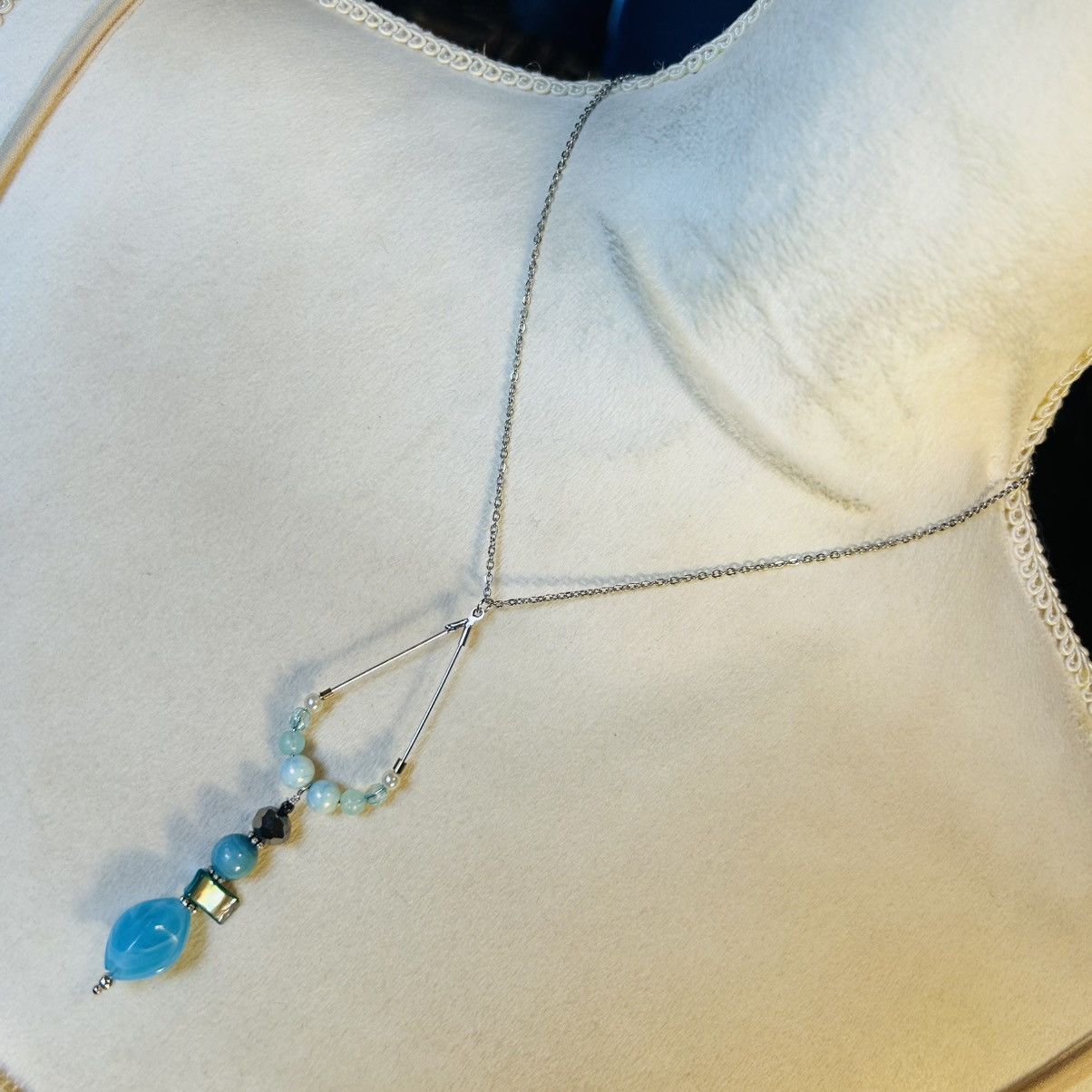 Handmade Handcrafted vintage bead changeable charm pendant necklace Size ONE SIZE - 2 Thumbnail