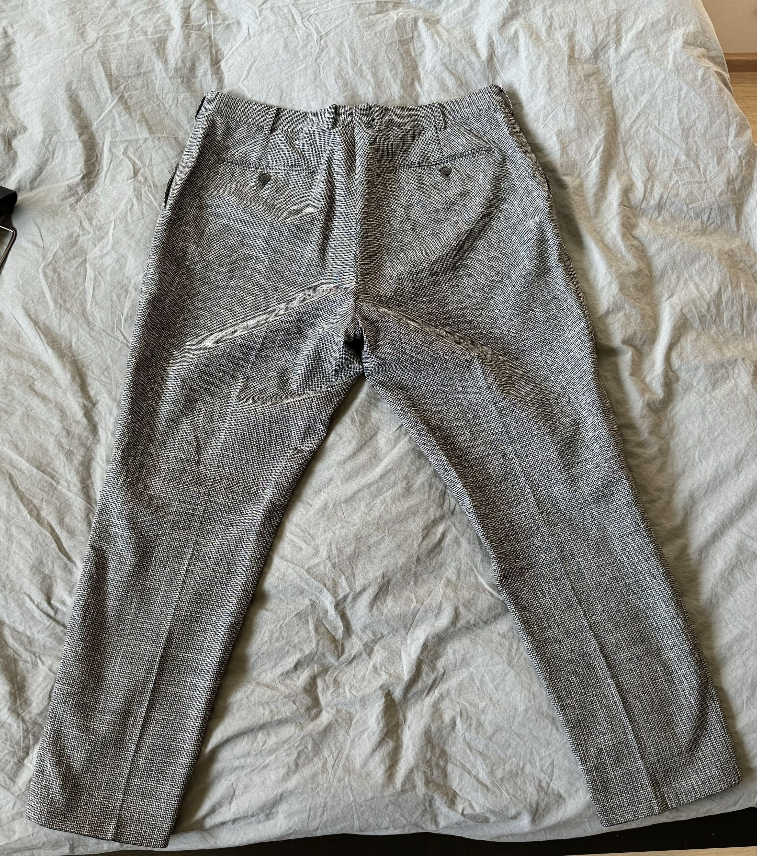 Suitsupply Tailored Suit Size 42R - 5 Thumbnail