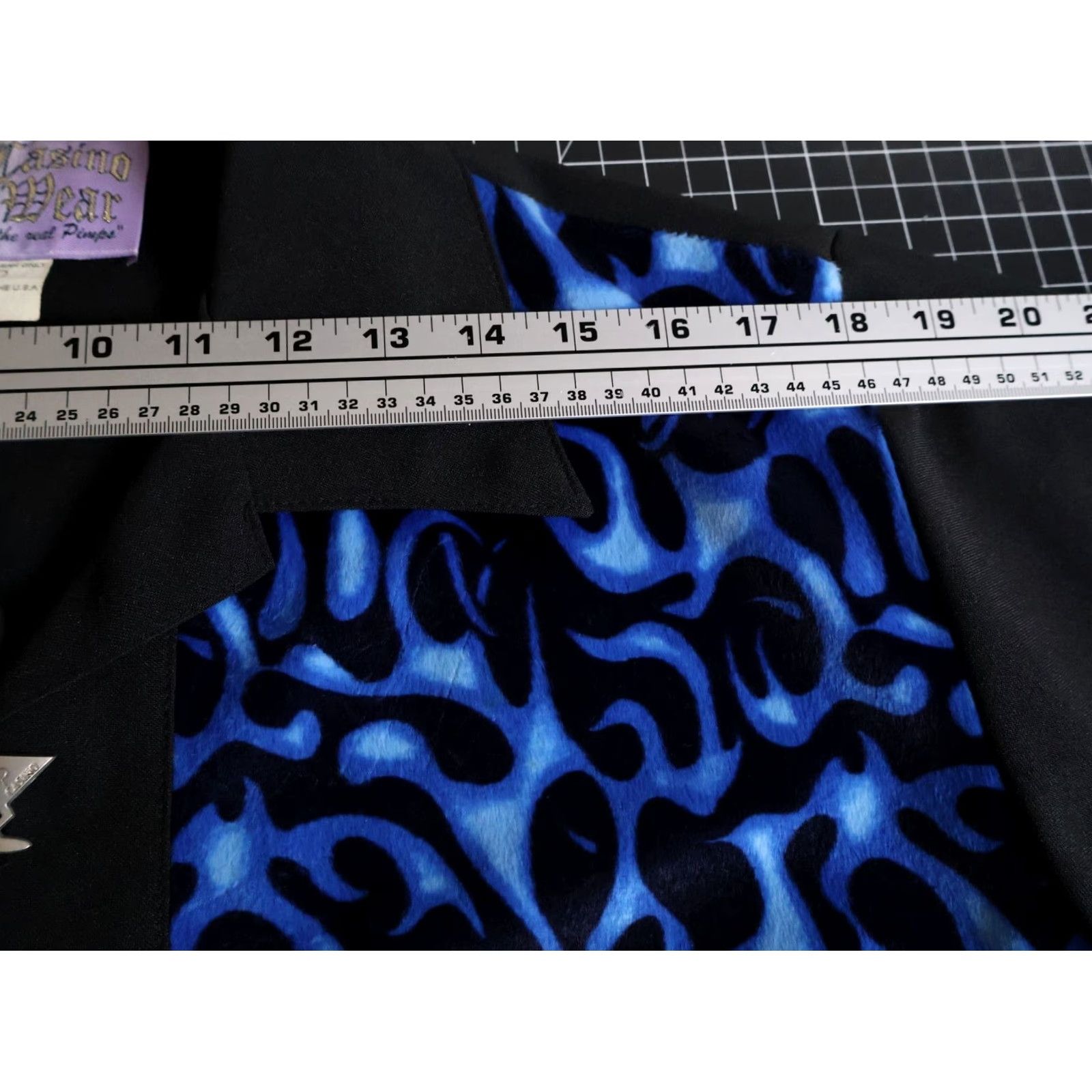 Velour VINTAGE Casino Wear Shirt Men's Large Black Blue Flame Velour Martini Buttons VTG Size US L / EU 52-54 / 3 - 7 Thumbnail