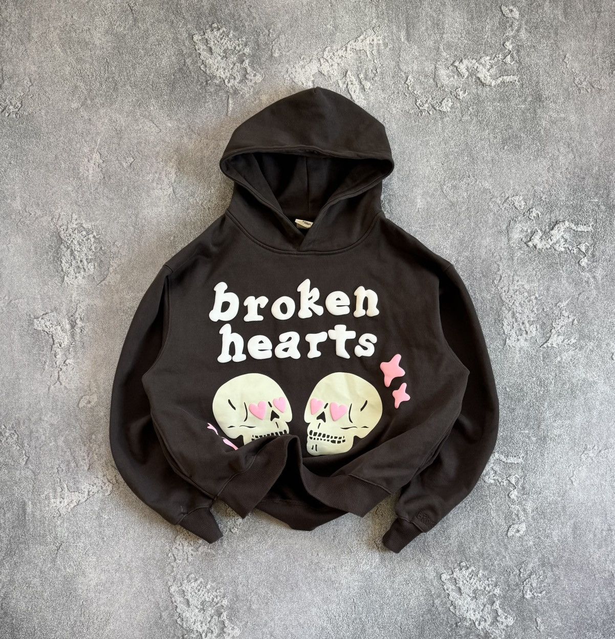 Broken Planet × Designer Broken Planet 🌍 “Broken hearts” skull 💀 brown hoodie relaxed Size US M / EU 48-50 / 2 - 1 Thumbnail