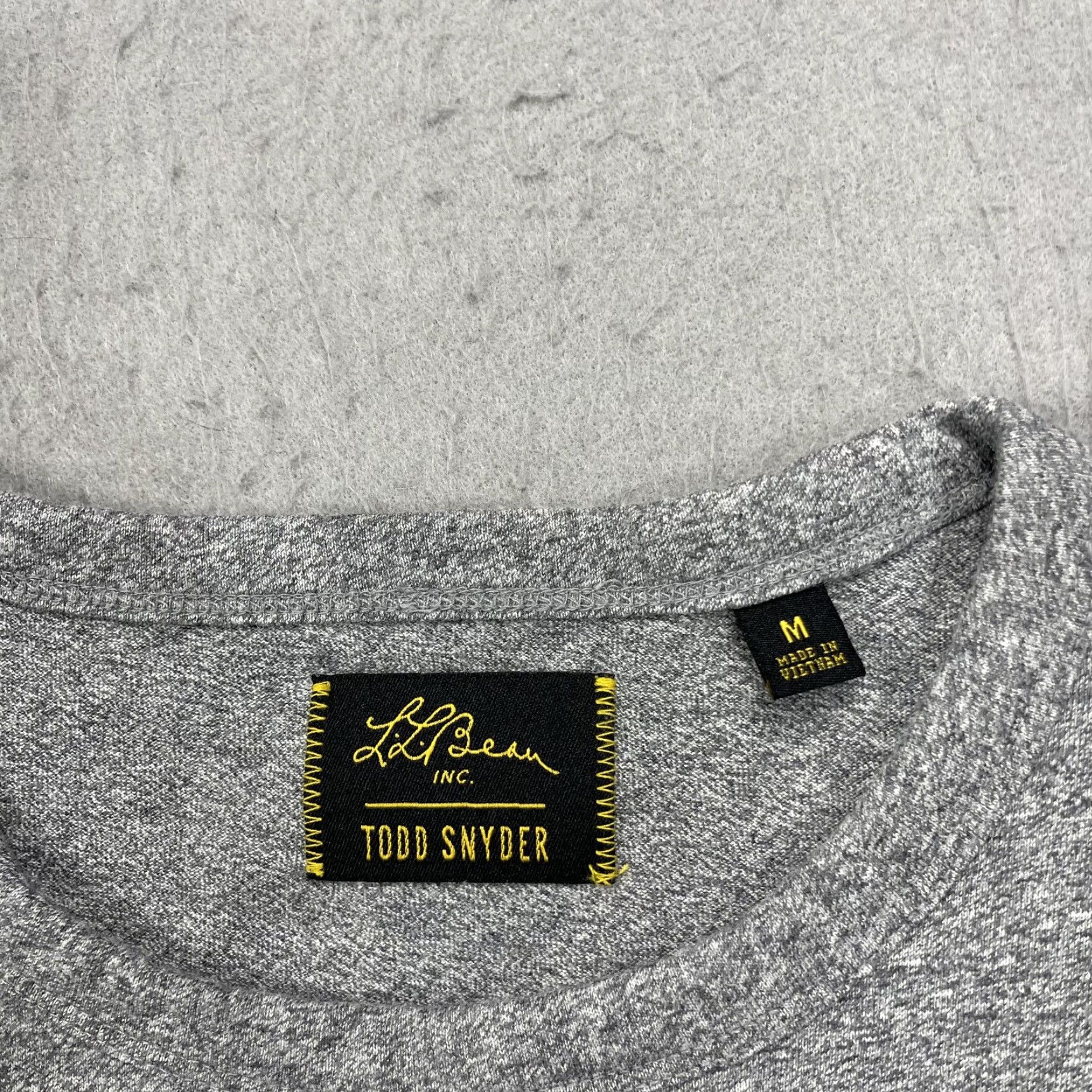Vintage L.L. Bean Shirt Mens M Gray Long Sleeve Graphic Tee Outdoor Hike Size US M / EU 48-50 / 2 - 4 Thumbnail