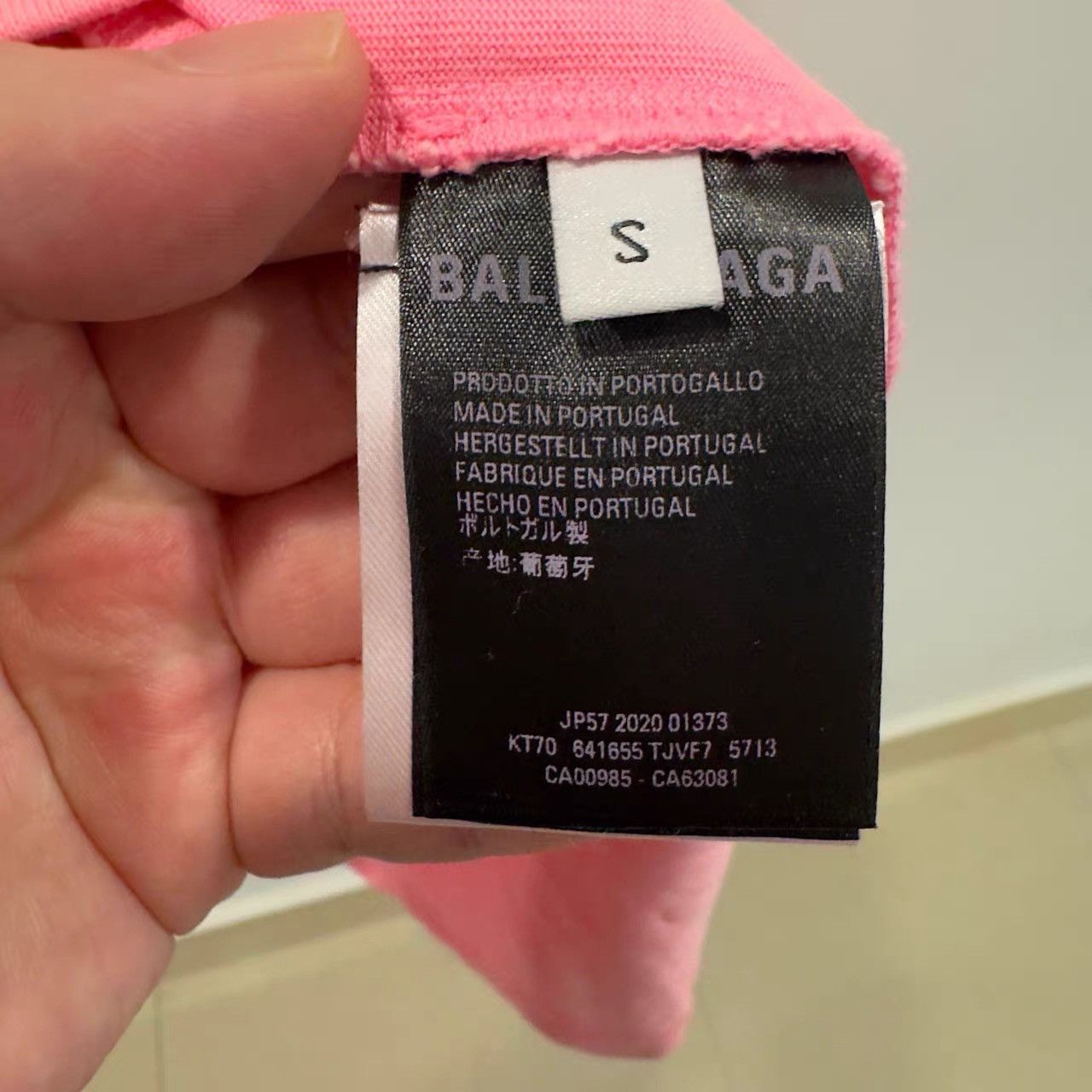Balenciaga Balenciaga Pink Wave Short Sleeve K28 Size US S / EU 44-46 / 1 - 3 Thumbnail