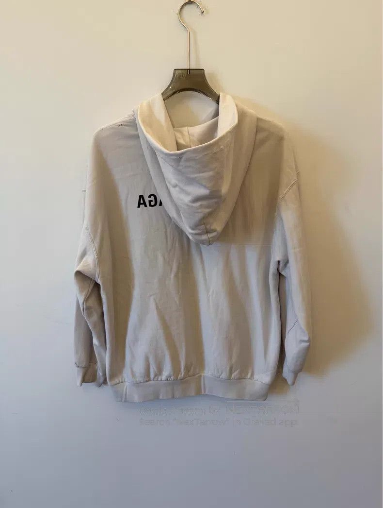 Balenciaga Balenciaga White Zip-Up Jacket with Letter Logo Size US XS / EU 42 / 0 - 2 Thumbnail