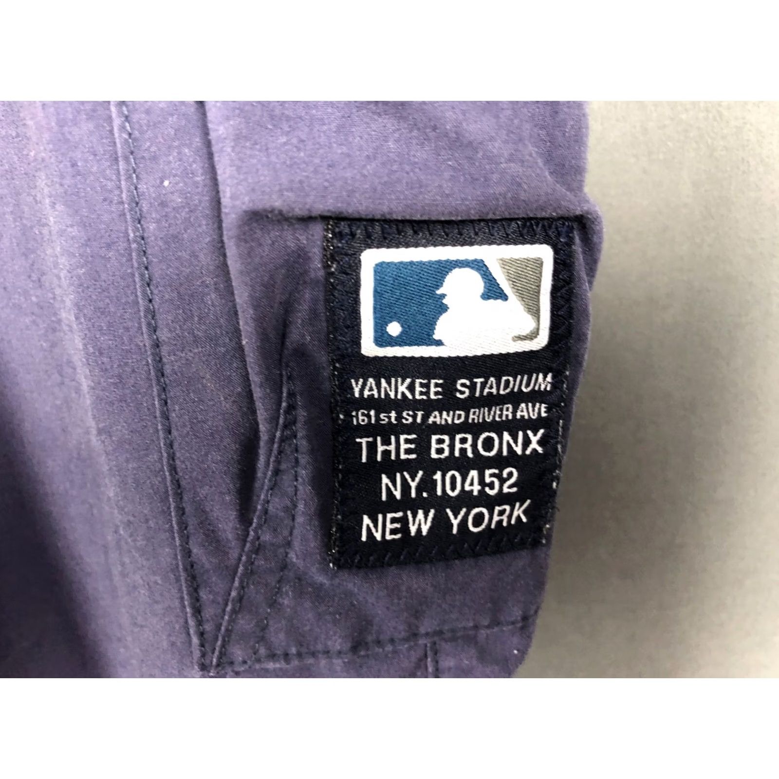 MLB Majestic Men's MLB New York Yankees Cargo Capri Pants Size M Blue Polyester Size US 31 - 7 Thumbnail
