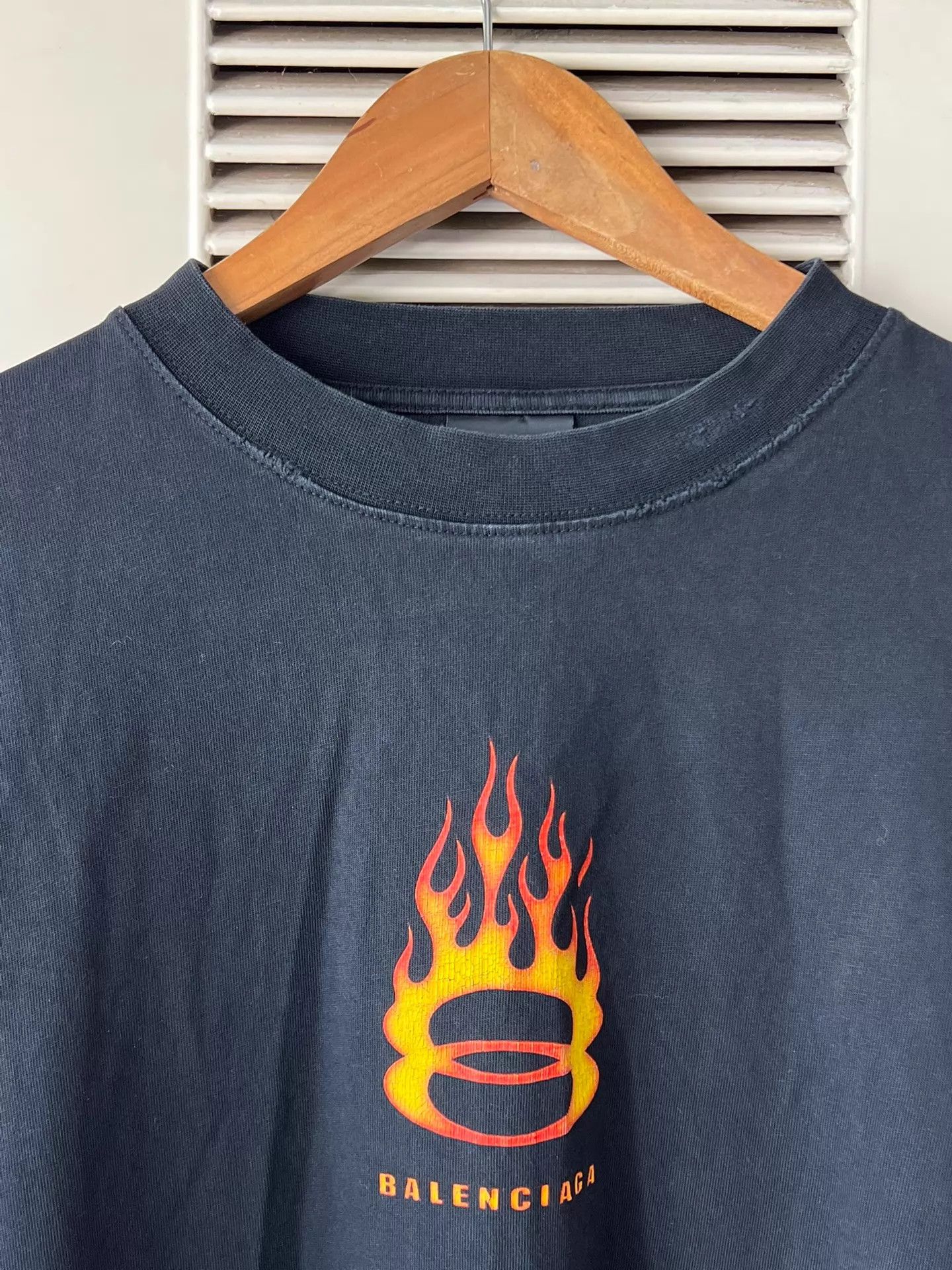 Balenciaga Balenciaga Flame Logo Unisex T-Shirt Size 5 Black Size US XXL / EU 58 / 5 - 3 Thumbnail