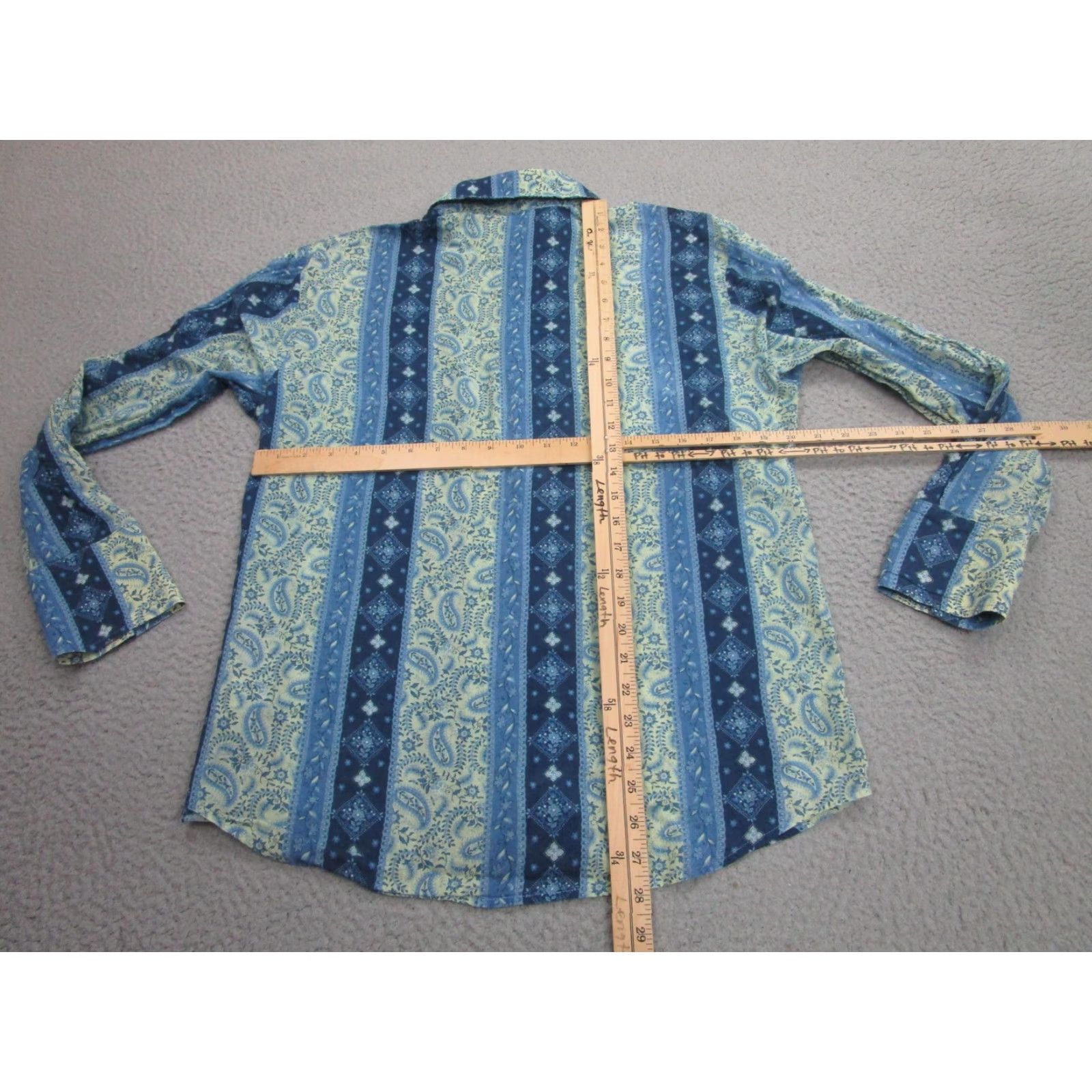 Vintage Krush Shirt Mens L Blue Paisley Disco 70s Winged Collar Made USA Boho Rockabilly Shirt Size US L / EU 52-54 / 3 - 7 Thumbnail