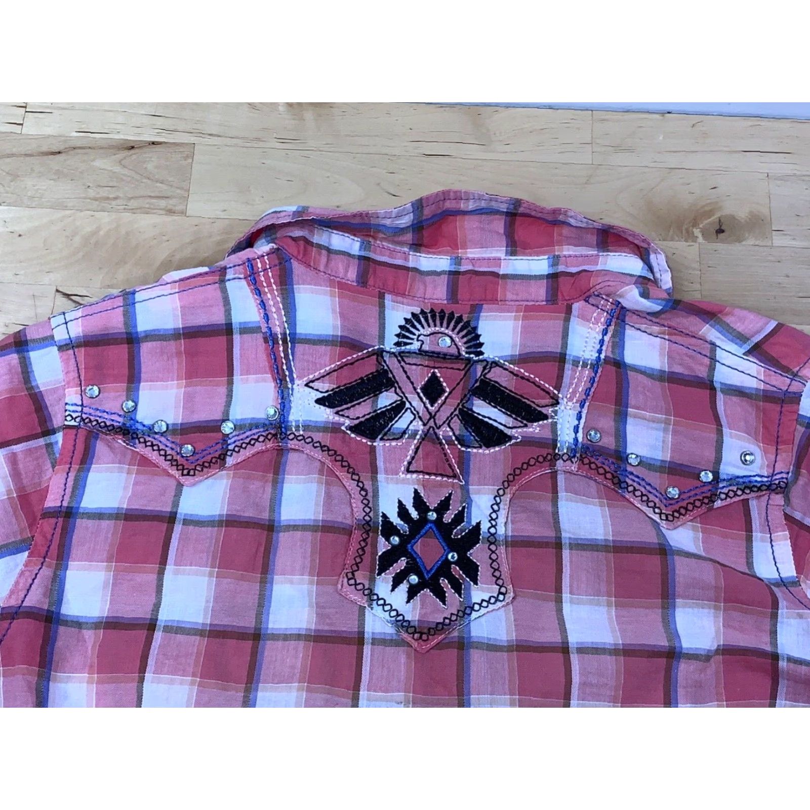 Wrangler Wrangler Shirt Rock 47 Plaid Red Western Cowgirl Button-Up M Women Size Red Wrangler Rock 47 Plaid Button-Up Western Cowgirl Shirt M Red Size M / US 6-8 / IT 42-44 - 7 Thumbnail