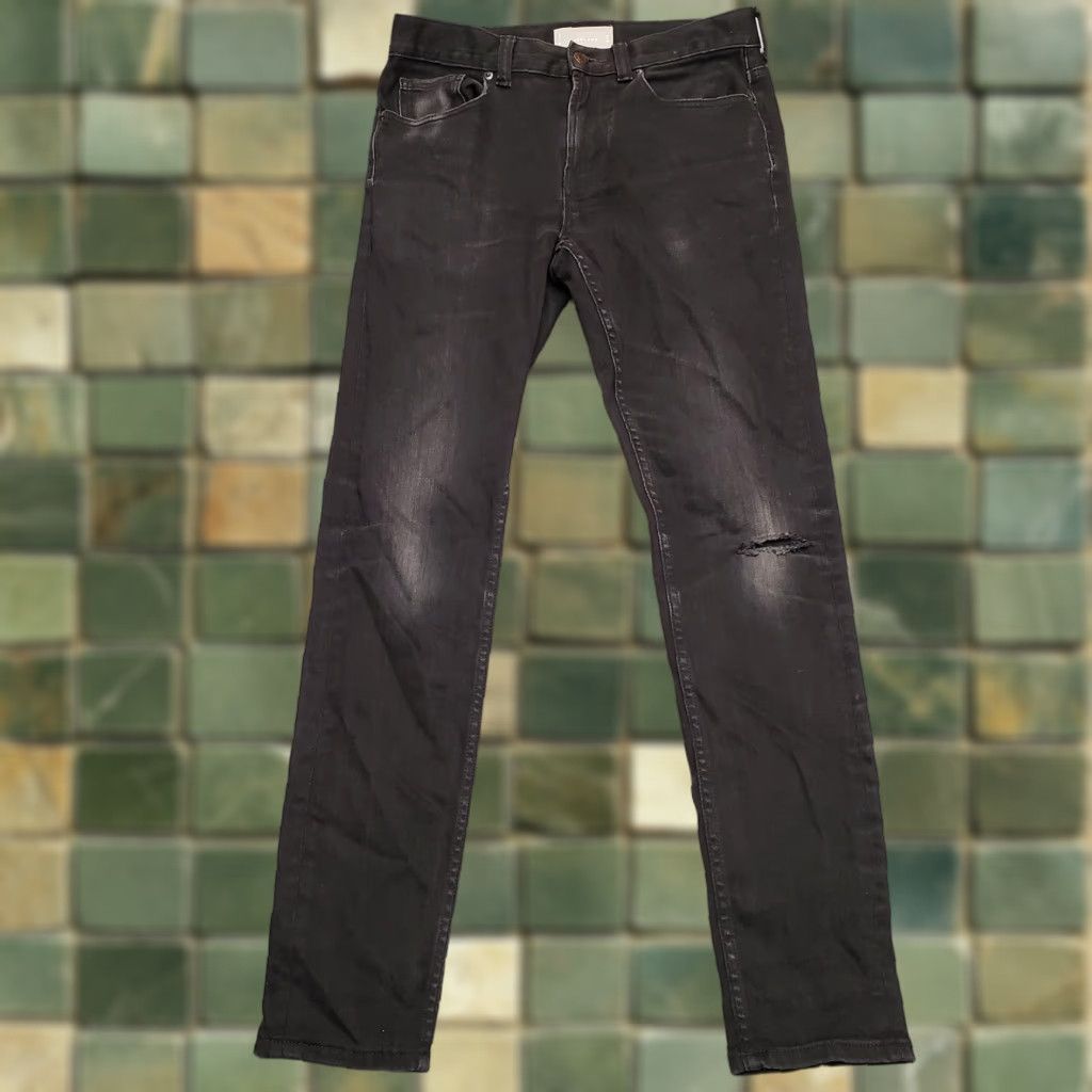 Everlane Everlane Jeans Mens 30x32 Black Skinny Fit Straight Leg Denim Faded Distressed Size US 30 / EU 46 - 1 Thumbnail