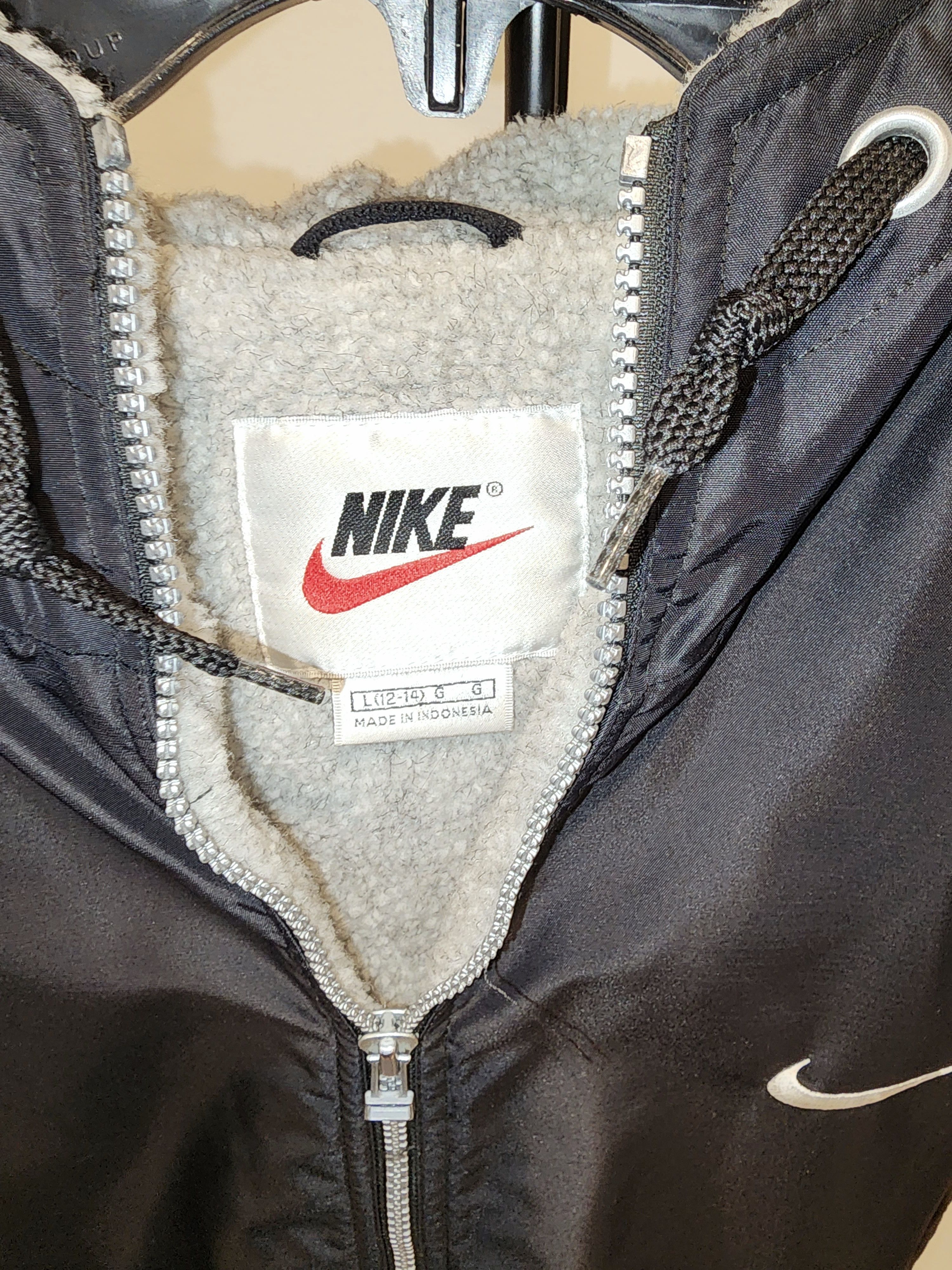 Nike 90s Nike Black zip up jacket Size US L / EU 52-54 / 3 - 5 Thumbnail