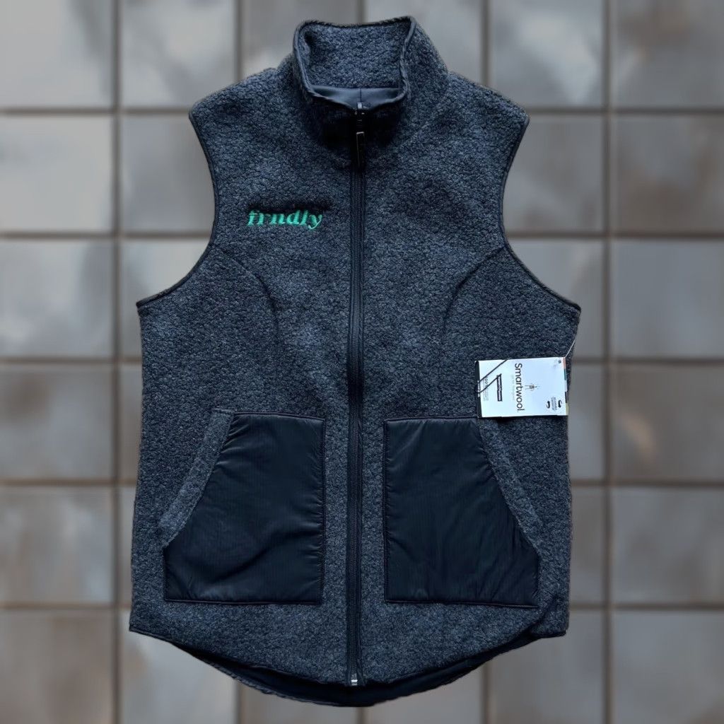 Smartwool SmartWool Anchor Line Reversible Sherpa Vest Women's XS Gray Outerwear NWT Size XS / US 0-2 / IT 36-38 - 1 Thumbnail