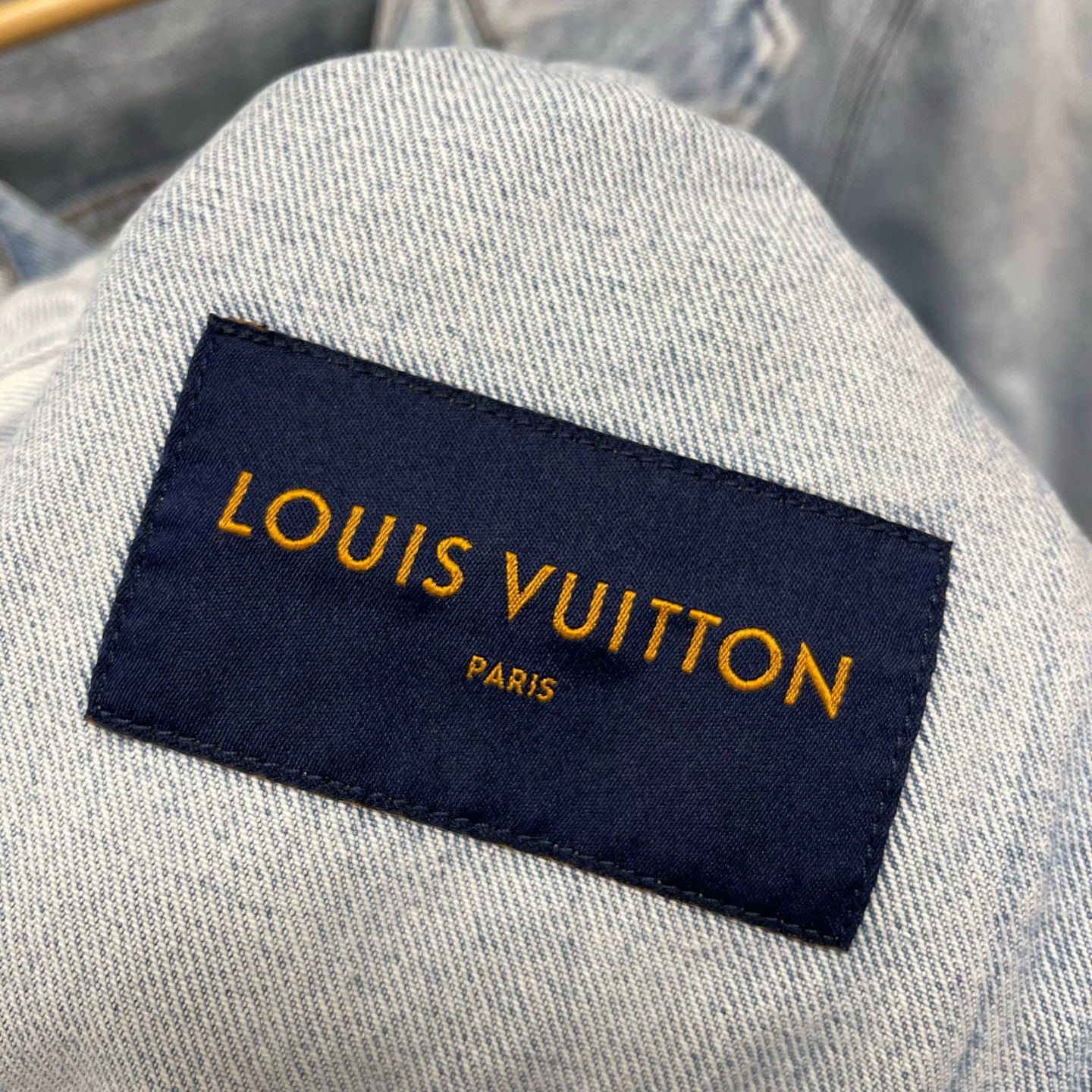 Louis Vuitton LV Men's Light Blue Washed Denim Jacket Size US M / EU 48-50 / 2 - 4 Thumbnail