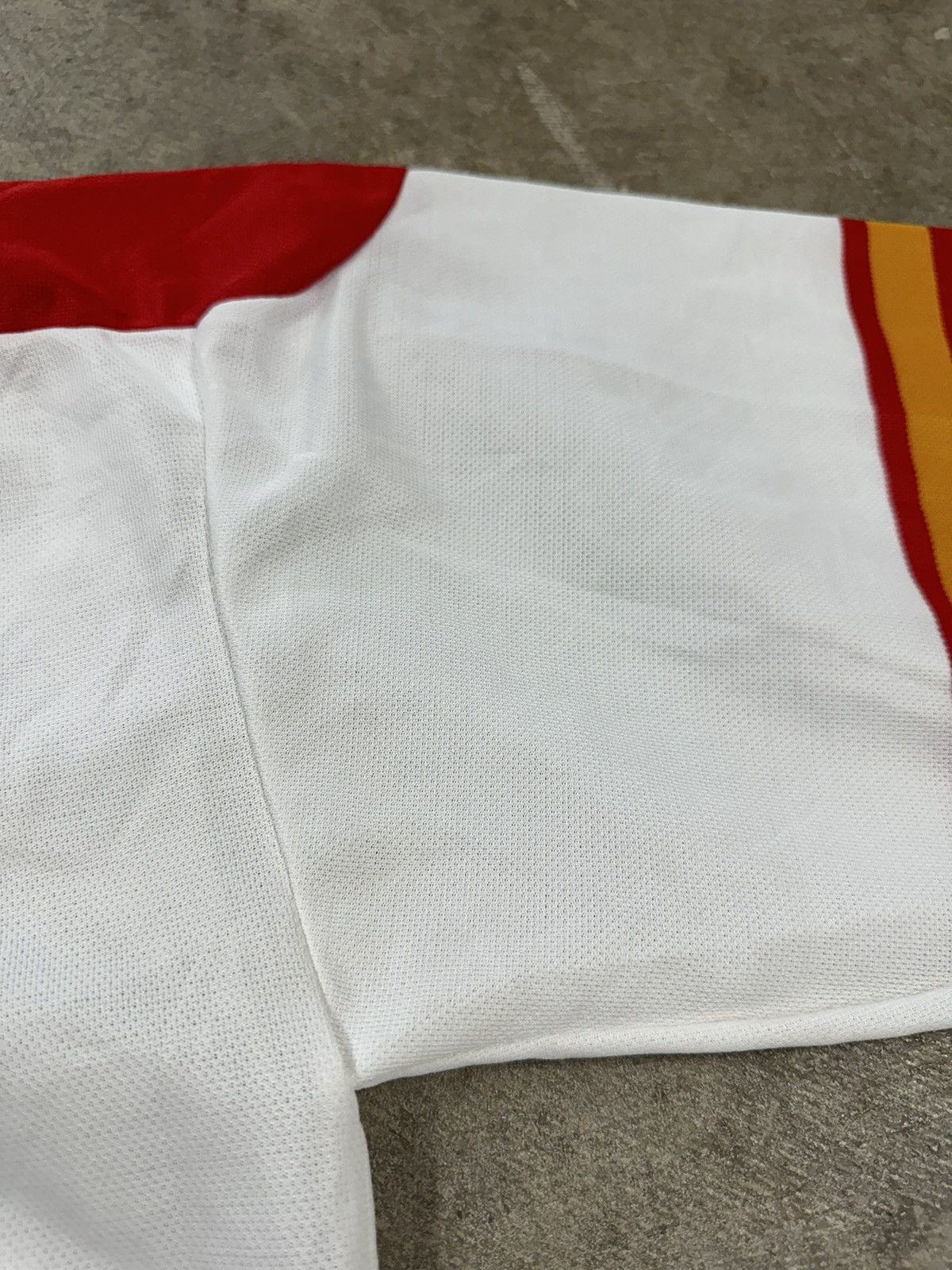 Ccm Vintage 90s CCM Calgary Flames NHL Hockey Jersey Size US M / EU 48-50 / 2 - 10 Thumbnail