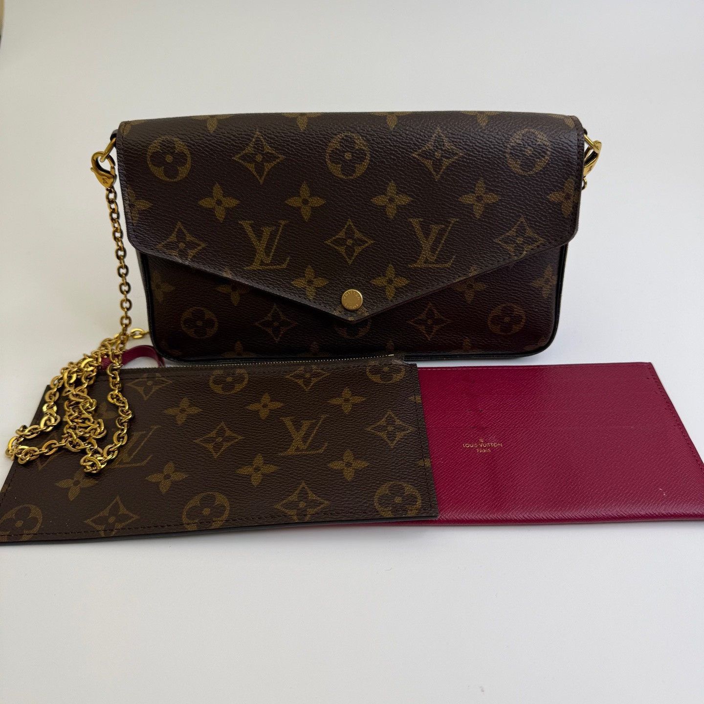 Louis Vuitton Pre-loved Bag Very good condition Size ONE SIZE - 1 Thumbnail