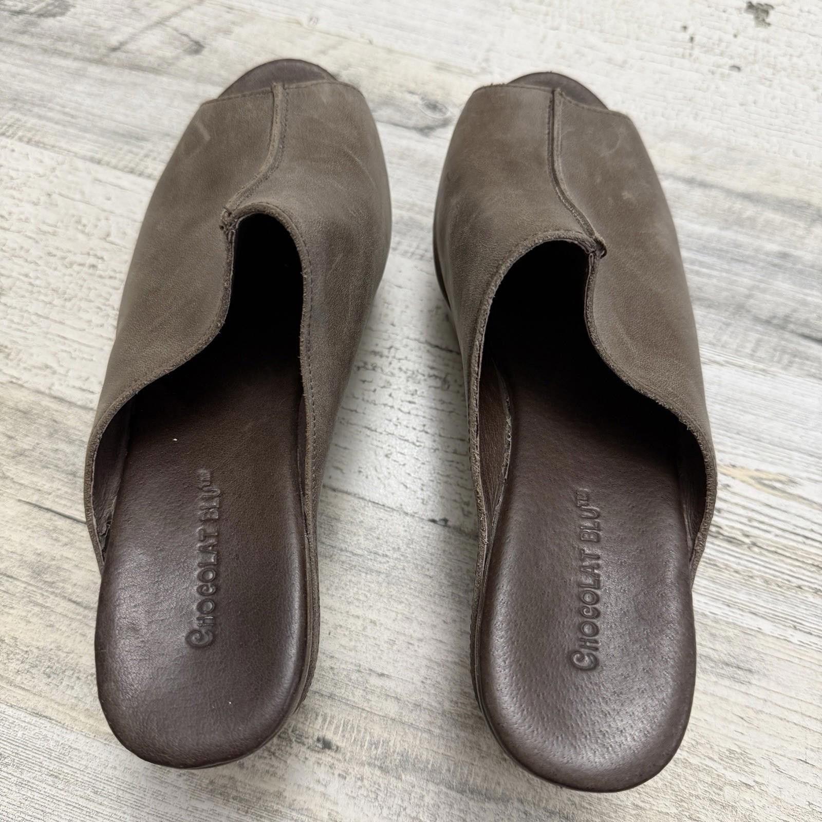 Designer Chocolat Blu Leather Wedge Platform Sandals, Size 7.5 Size US 7.5 / IT 37.5 - 4 Thumbnail