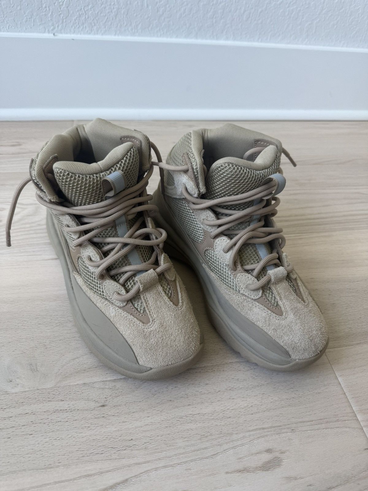 Yeezy Yeezy Desert Boot Rock Size US 8 / EU 41 - 1 Thumbnail