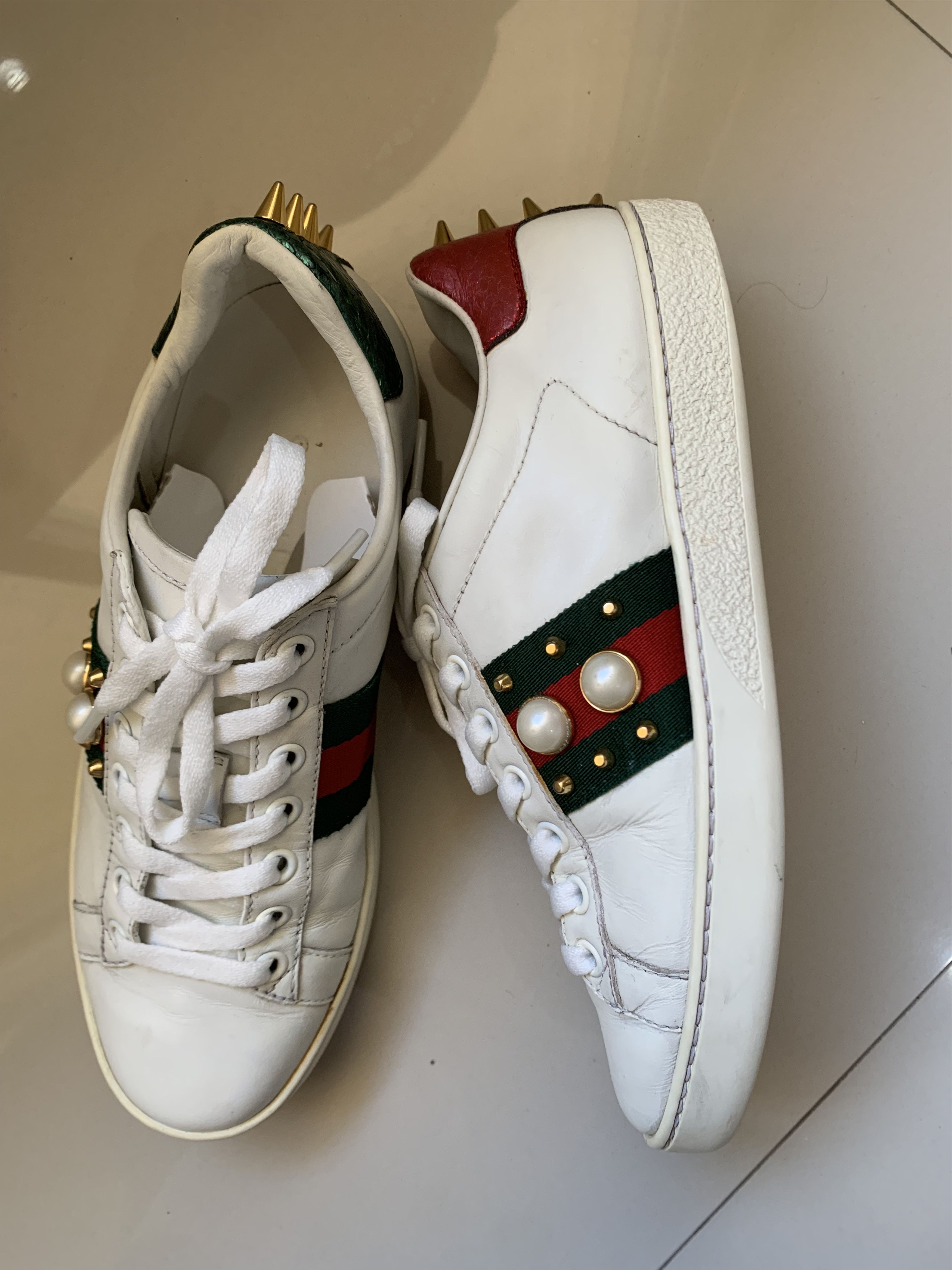 Gucci Gucci White Leather Pearl Studded Ace Low Sneakers EU 35 Size US 5 / IT 35 - 2 Thumbnail