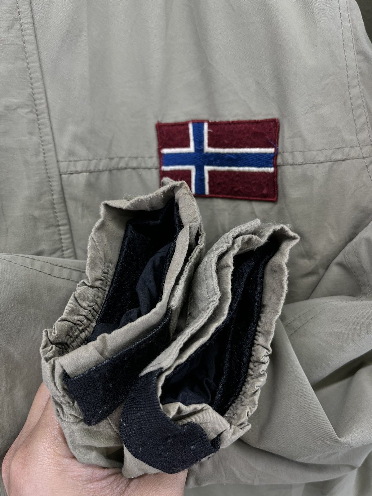 Napapijri Vintage Napapijri Geographic Hooded Zip Up Jacket Size US XS / EU 42 / 0 - 21 Thumbnail