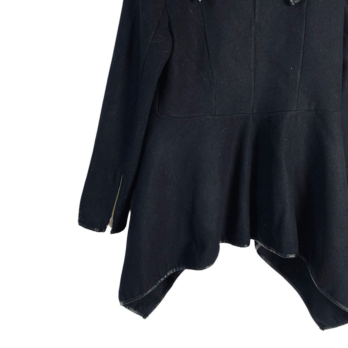 Japanese Brand Japanese Brand Nice Design Cloak Jacket Size L / US 10 / IT 46 - 10 Thumbnail