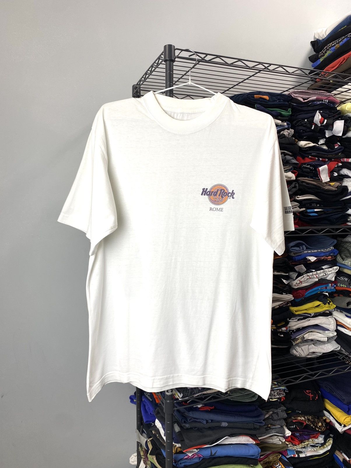 Hard Rock Cafe Vintage 80-90’s Hard Rock Cafe Rome Italy TShirt Size US M / EU 48-50 / 2 - 2 Thumbnail