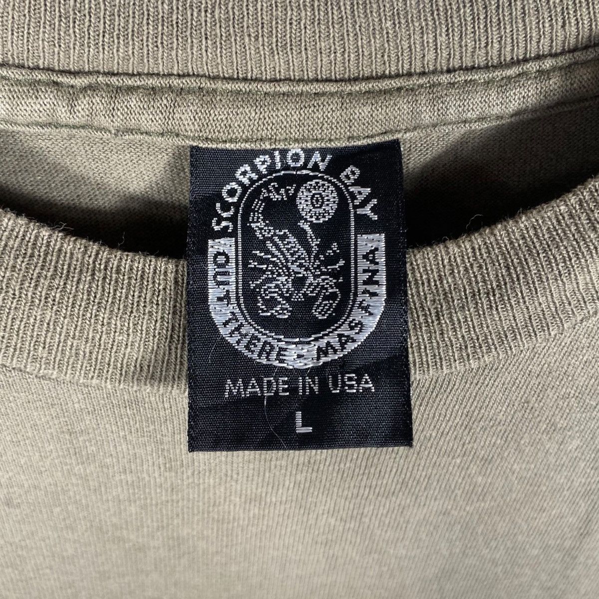 Vintage Vintage SCORPION BAY Hecho En Mexico Out There Mas Tee Shirt Size US L / EU 52-54 / 3 - 7 Thumbnail