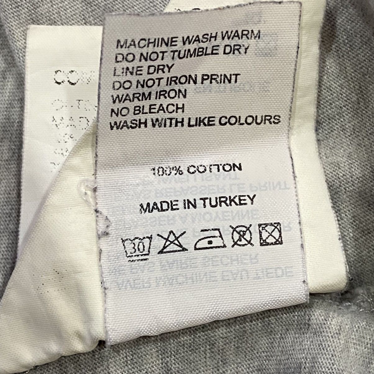 Comme des Garcons Rare Comme des Garçons x Ai Weiwei T-Shirt Gray Tee| Size US L / EU 52-54 / 3 - 10 Thumbnail