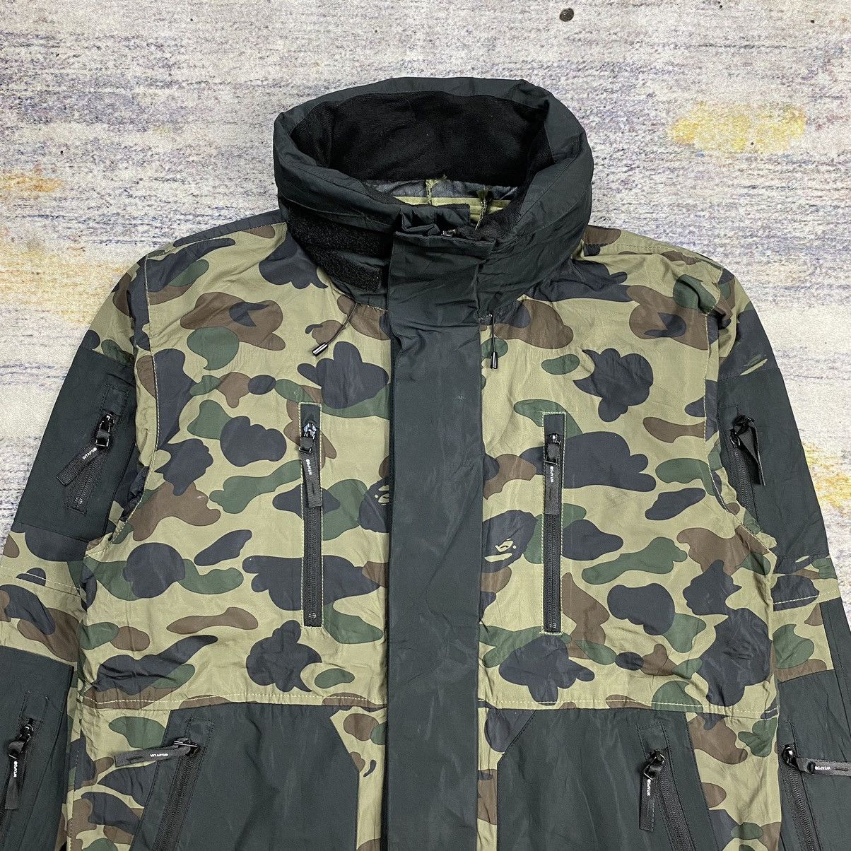 Bape × Wtaps Bape x Wtaps Fw 2017 tafeta camouflage jacket Size US M / EU 48-50 / 2 - 5 Thumbnail