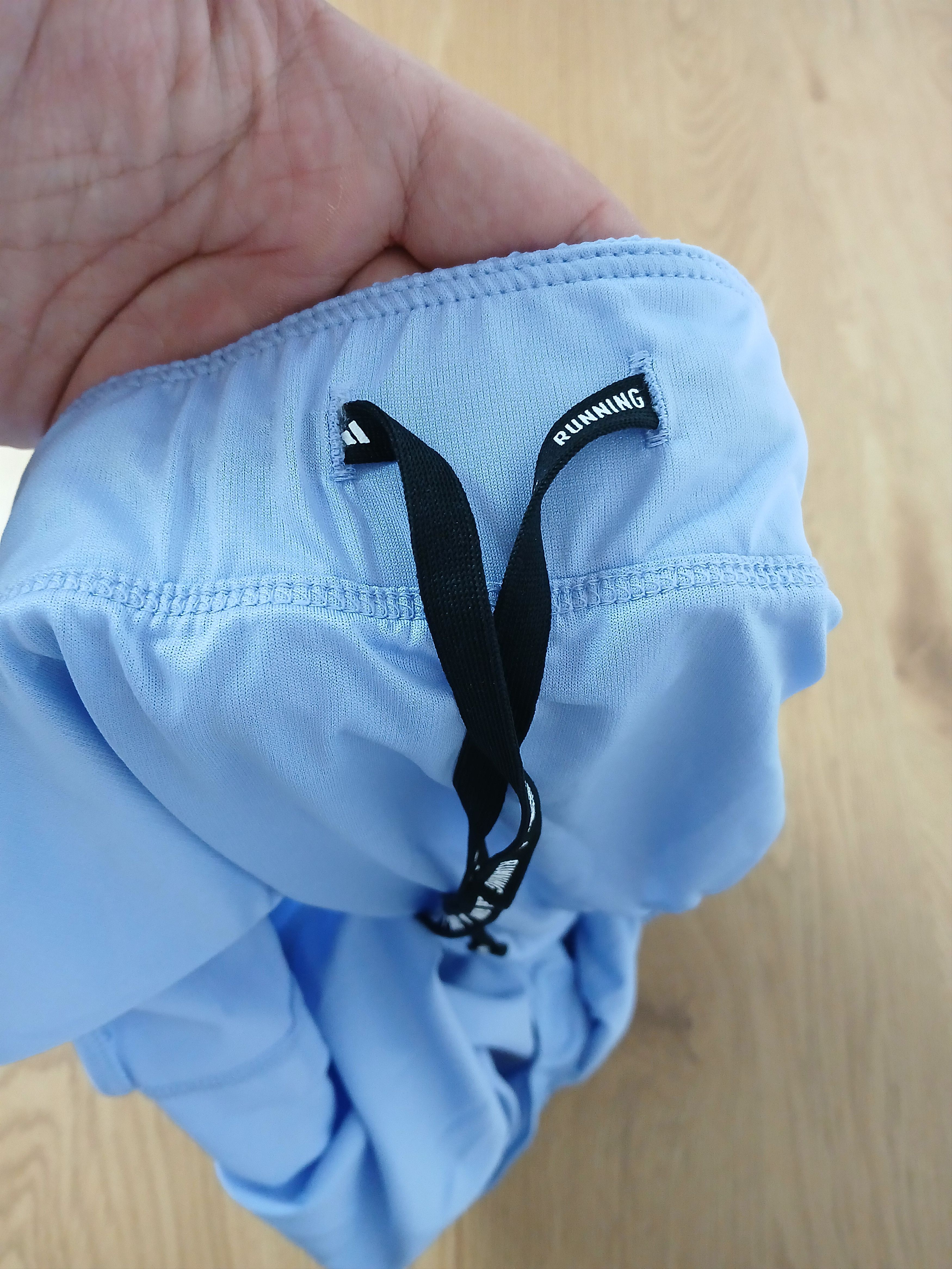 Adidas New Adidas Berlin Marathon Running Shorts size XL Size 32" / US 10 / IT 46 - 13 Thumbnail