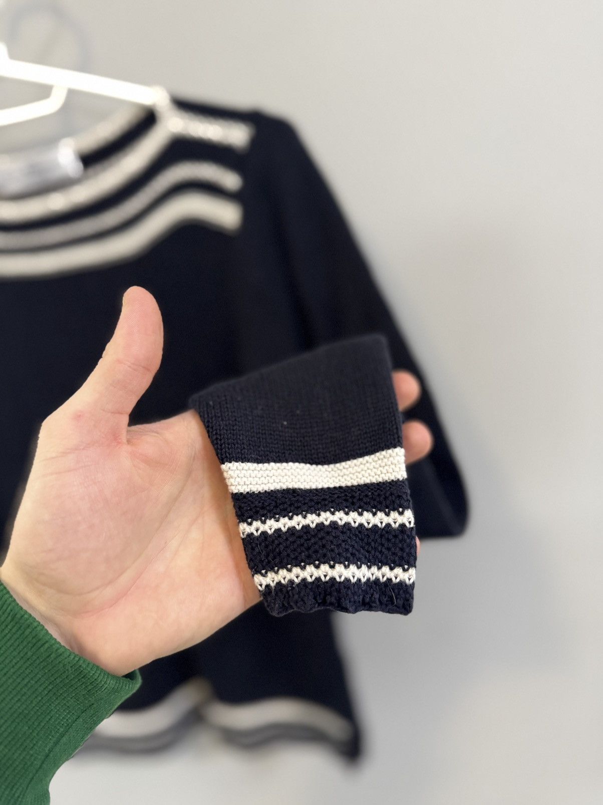 Salvatore Ferragamo × Vintage Vintage Salvatore Ferragamo knitwear sweater Size L / US 10 / IT 46 - 3 Thumbnail