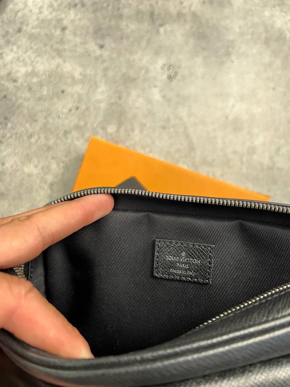 Louis Vuitton Louis Vuitton Outdoor Bumbag Size ONE SIZE - 7 Thumbnail
