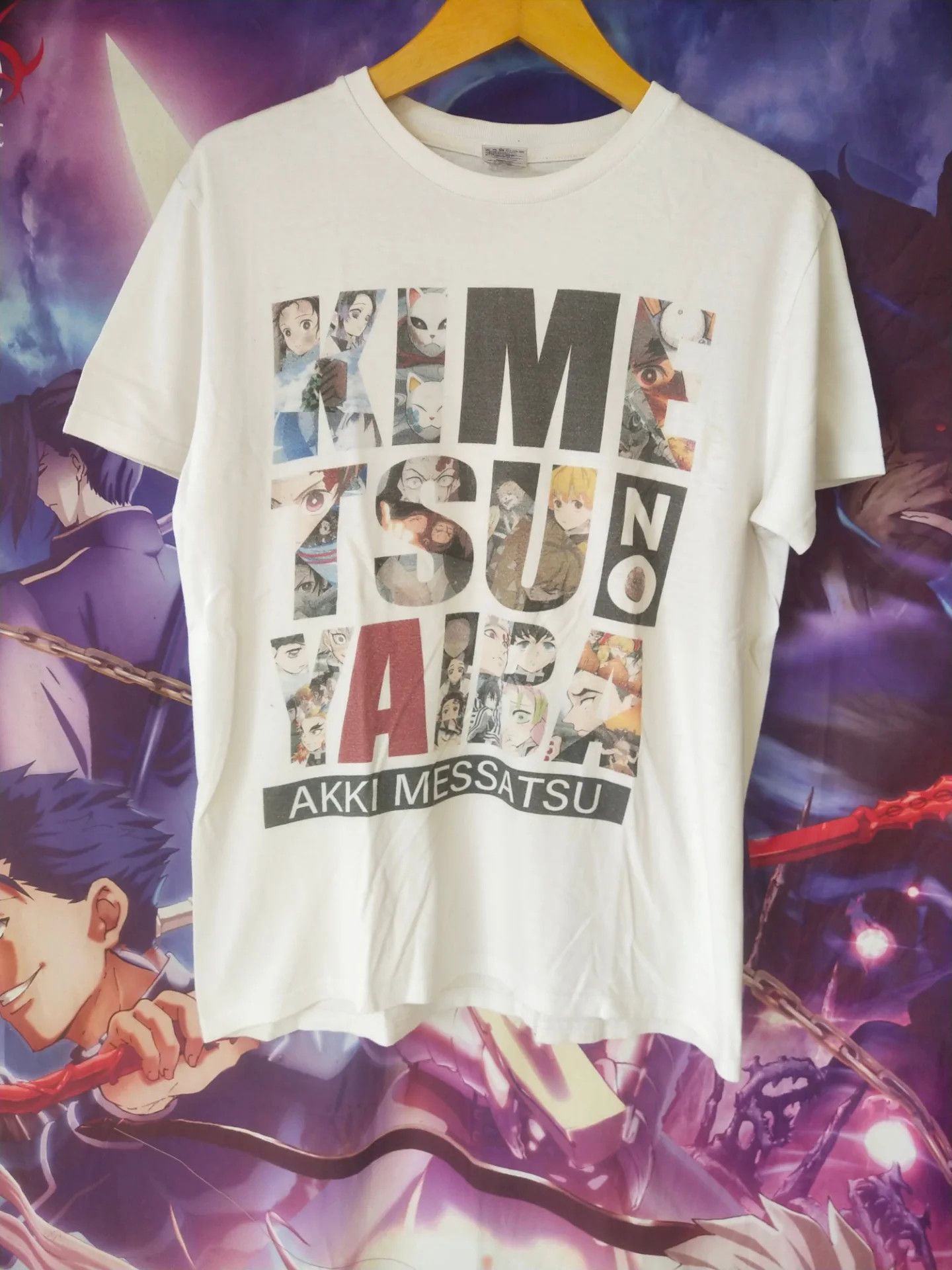 Anime Demon Slayer Kimetsu no Yaiba Letter Graphic Anime Tee Size US M / EU 48-50 / 2 - 1 Thumbnail