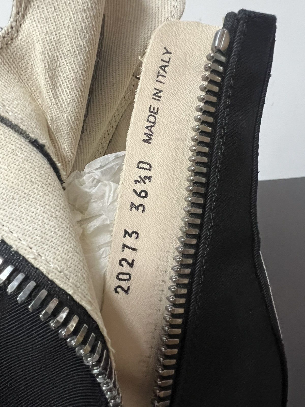 Rick Owens Drkshdw Rick owens ramones high top sneakers sz36.5 Size US 6.5 / IT 36.5 - 9 Thumbnail