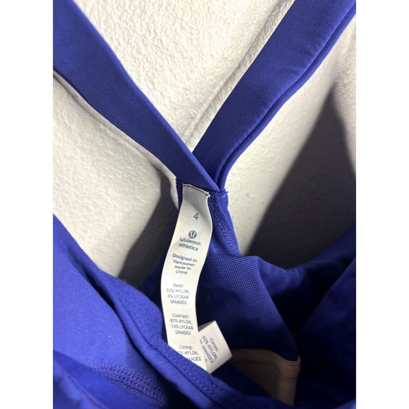 Lululemon Lululemon Tank Top Womens 4 Blue Built In Bra Crossback Yoga Camisole Athletic Tank Size S / US 4 / IT 40 - 3 Thumbnail