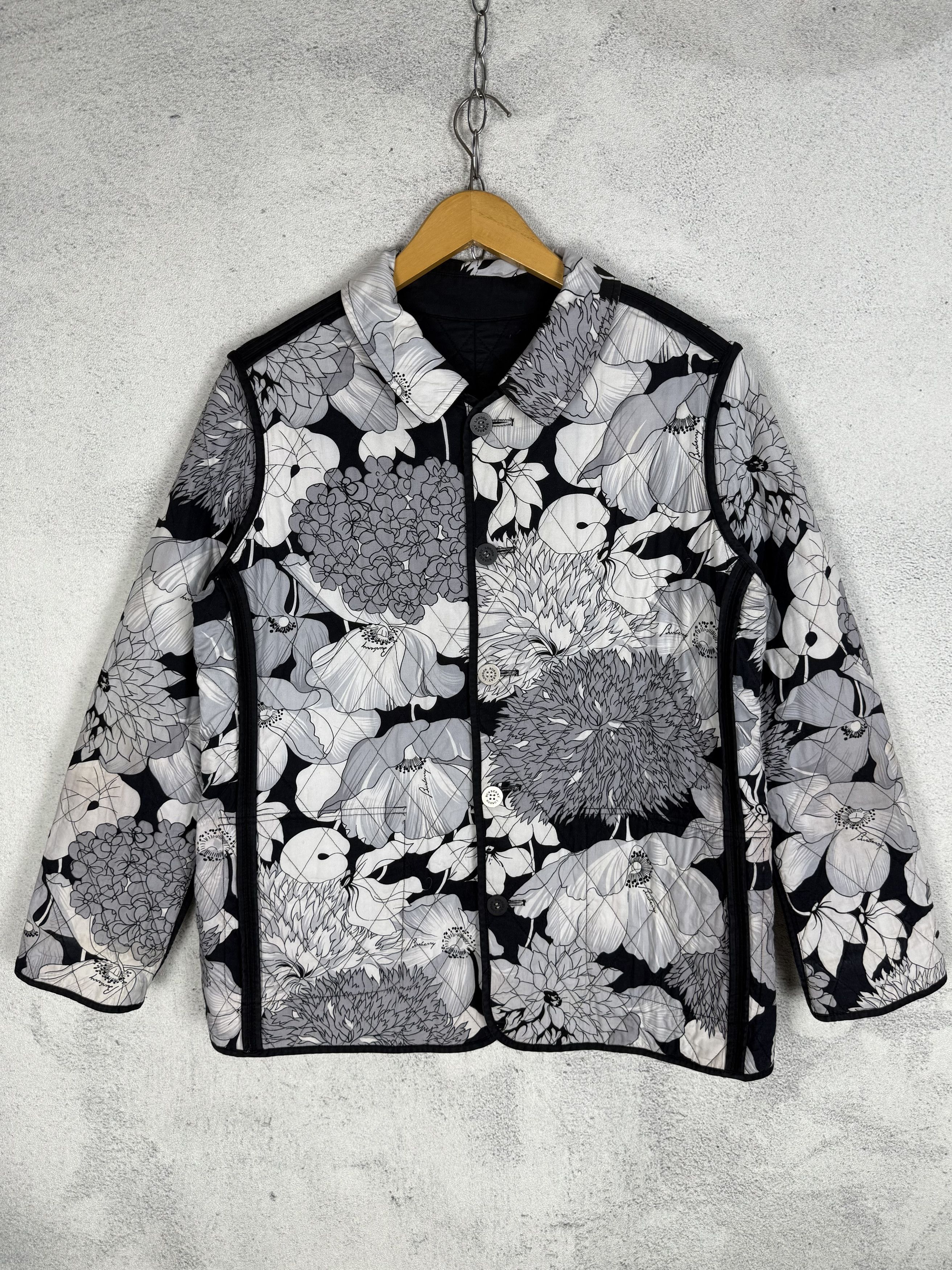 Burberry Burberry Quilted Reversible Jacket Size L / US 10 / IT 46 - 1 Thumbnail