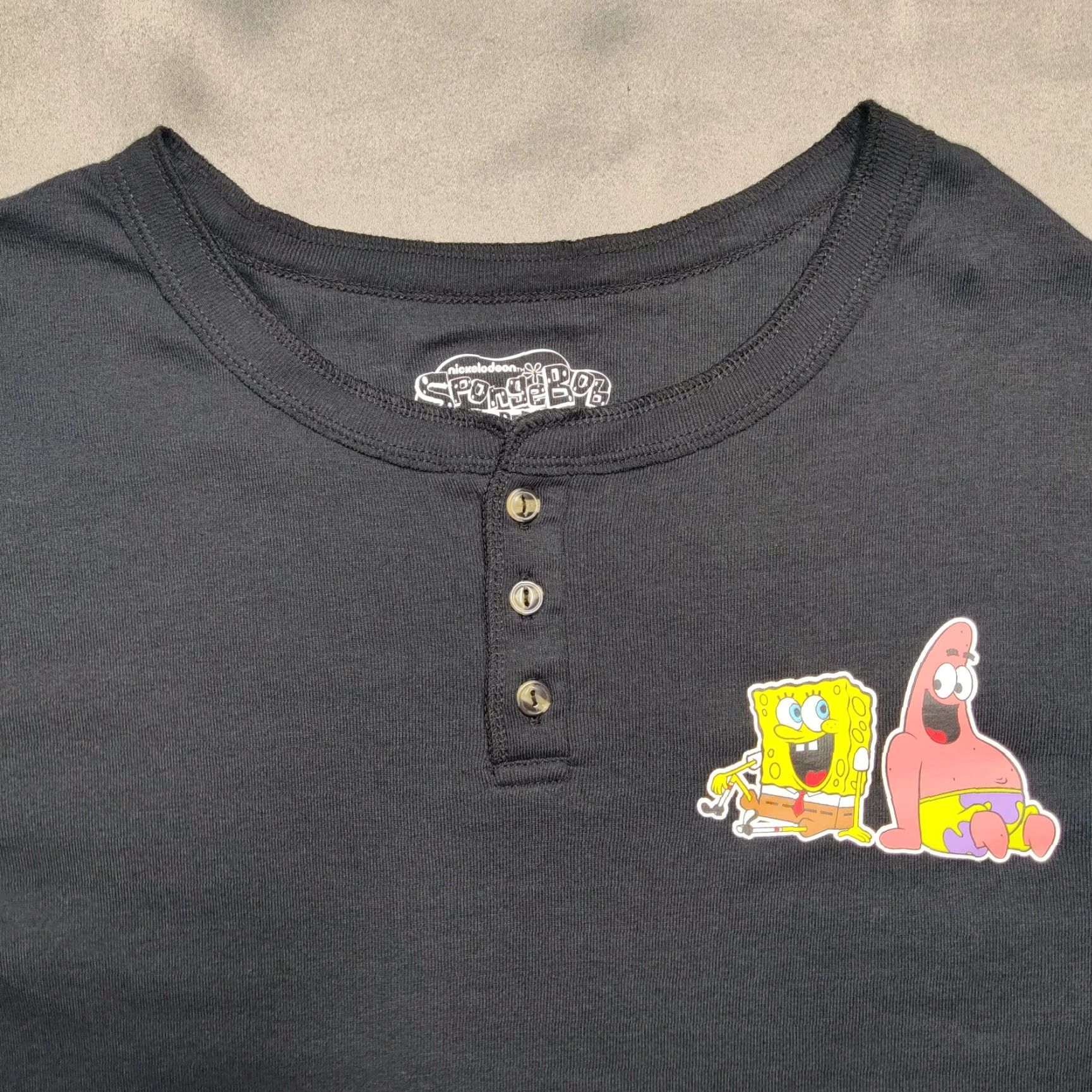 Vintage VINTAGE SpongeBob SquarePants & Patrick Star Juniors 2XL Black Henley Shirt NEW Size XXL / US 16-18 / IT 52-54 - 2 Thumbnail