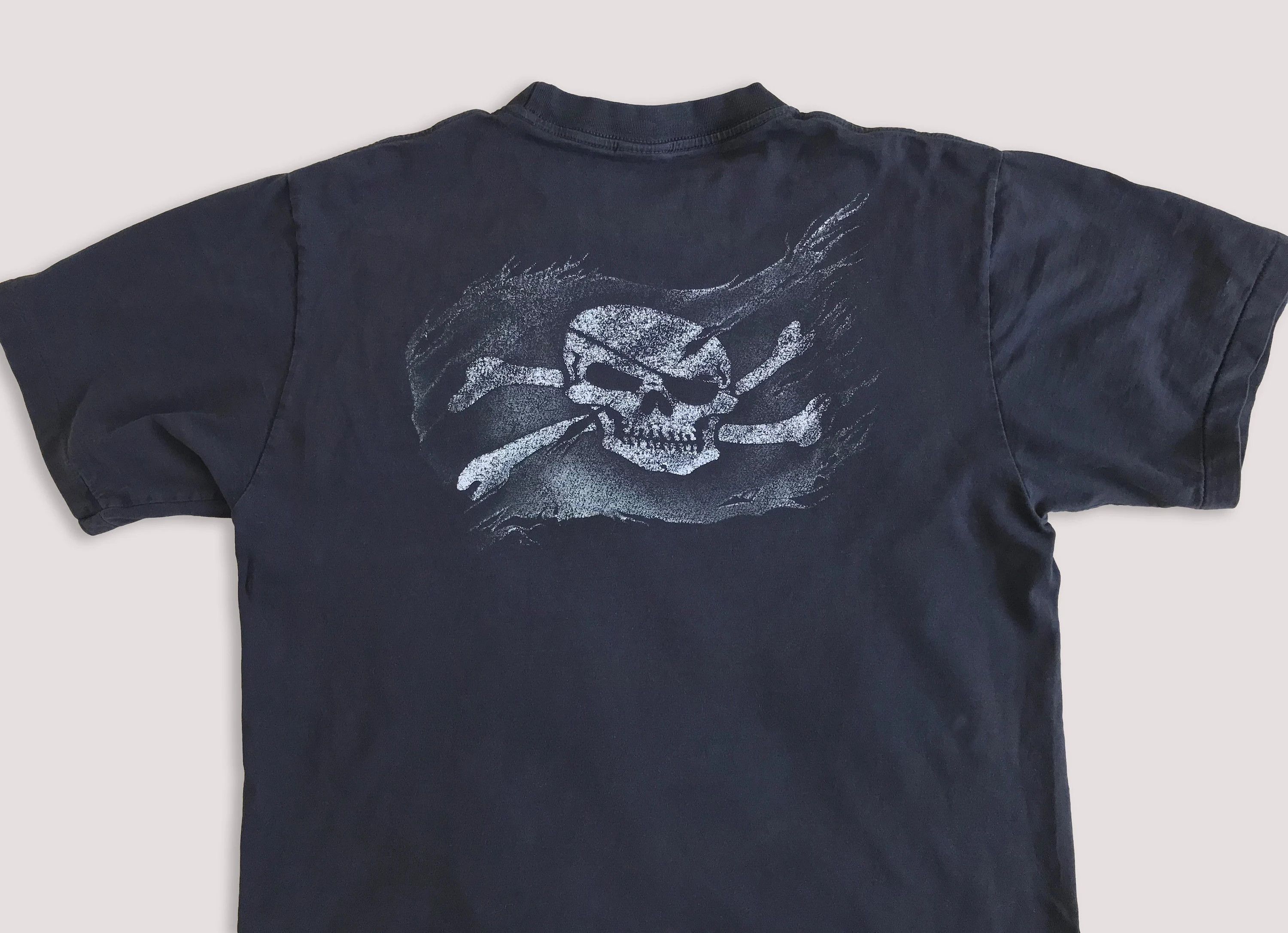 Vintage 90s ROCK EAGLE Pirate T shirt Single Stitch Tee Skull Flag Size US M / EU 48-50 / 2 - 6 Thumbnail
