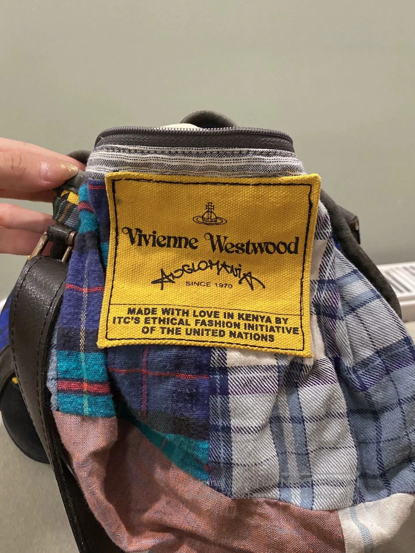 Vivienne Westwood Vivienne Westwood Africa Limited Bucket Bag. Size ONE SIZE - 2 Thumbnail