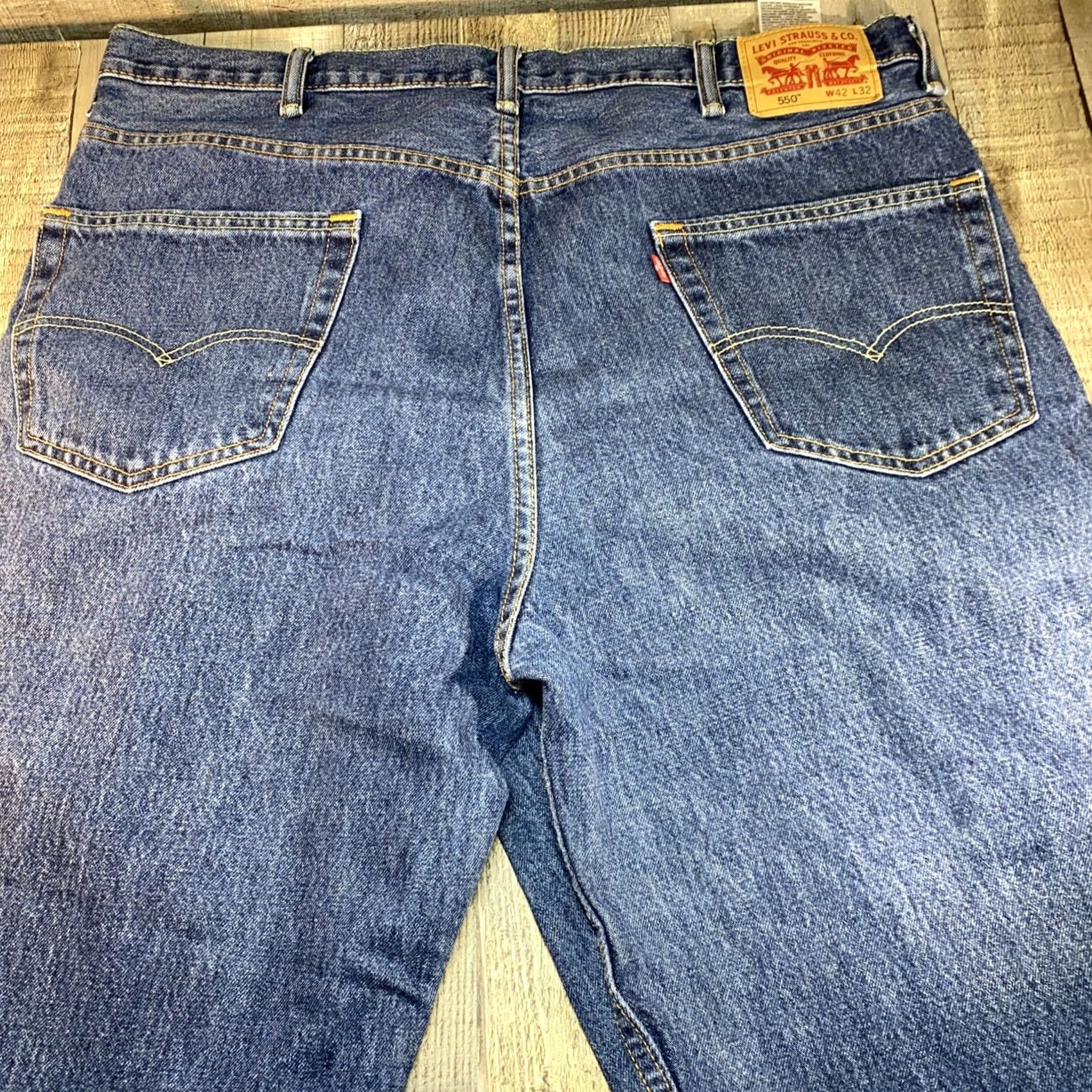 Levi's Levi's 550 Relaxed Fit Straight Leg Jeans Mens 42X32 Blue Denim 5-Pocket Belt Loops Wool? Size US 42 / EU 58 - 5 Thumbnail