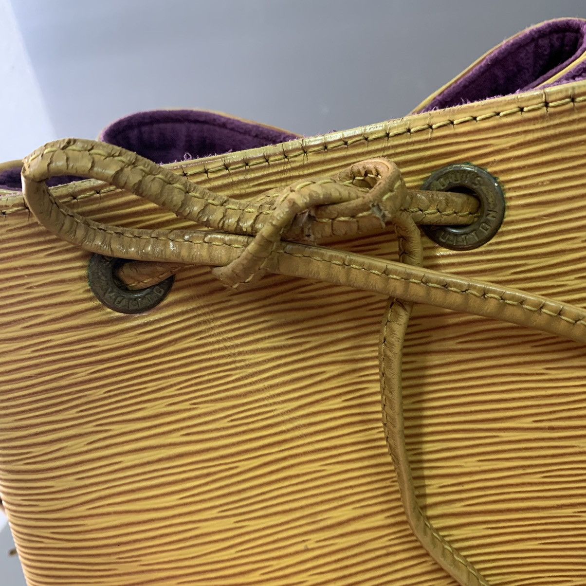 Louis Vuitton Louis Vuitton Epi Leather Bucket Gm Size ONE SIZE - 5 Thumbnail