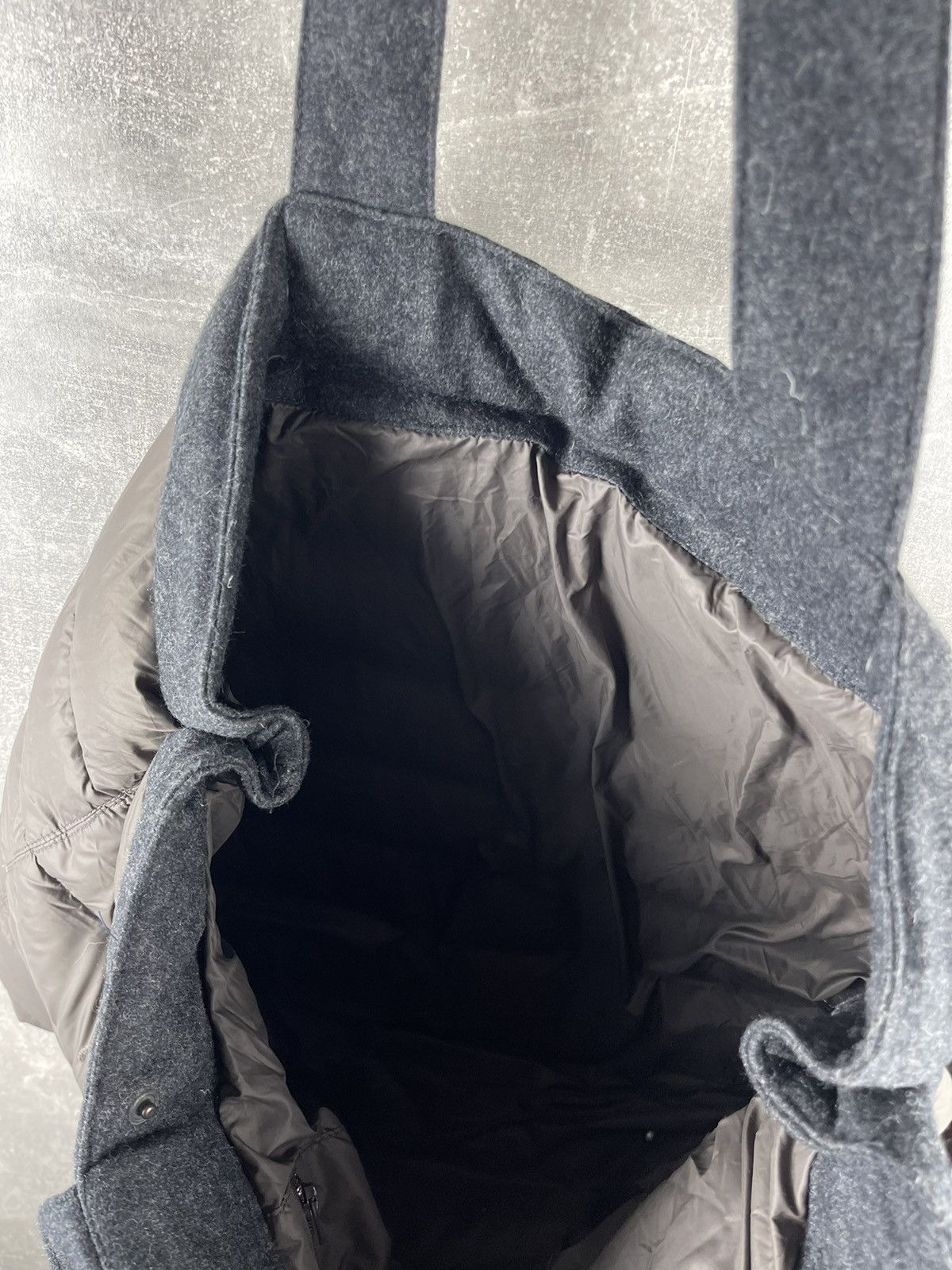 Eleventy Eleventy Padded Nylon / Wool Quilted Down Grey Tote Bag Size ONE SIZE - 6 Thumbnail