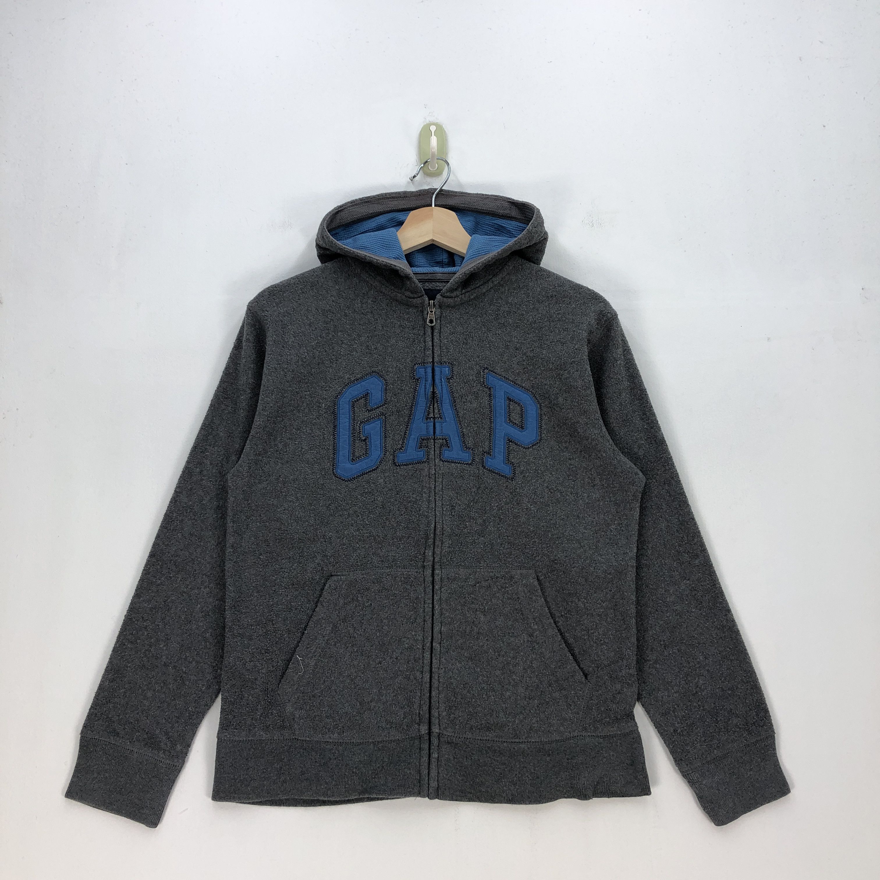Gap × Vintage Vintage Gap Hoodie Zipper Sweater GAP Sweatshirt Size US S / EU 44-46 / 1 - 1 Thumbnail