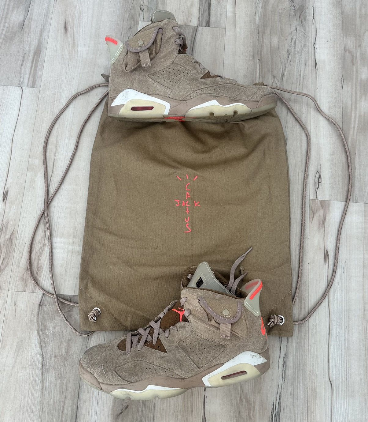 Jordan Brand × Travis Scott Travis Scott x Jordan 6 x Cactus Jack - Size 11 With Bag Size US 11 / EU 44 - 8 Thumbnail