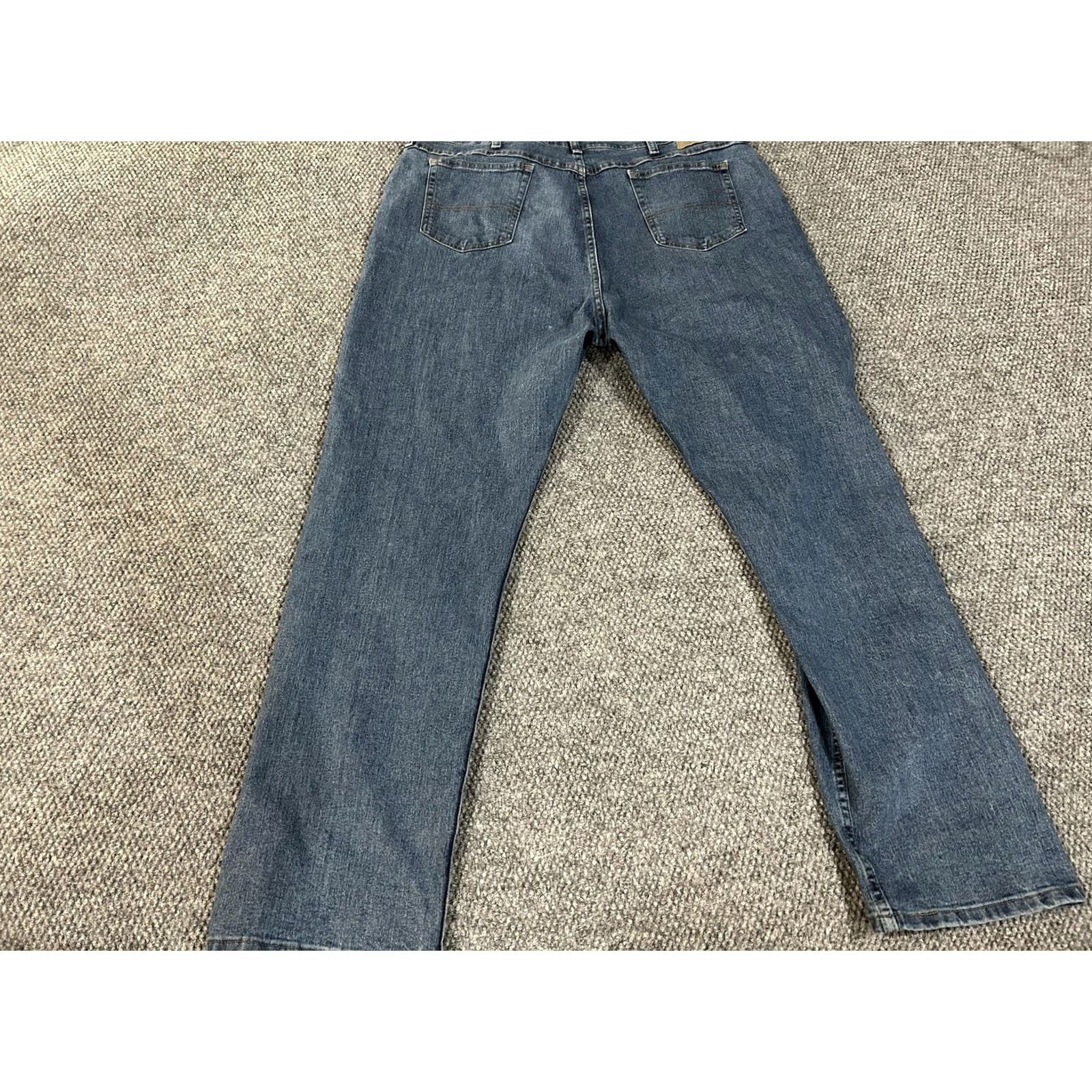 Wrangler Wrangler Jeans Mens 42x32 Blue Straight Leg Denim 10ZM100VB Regular 5-Pocket Logo Patch Vintage: No Size US 42 / EU 58 - 6 Thumbnail