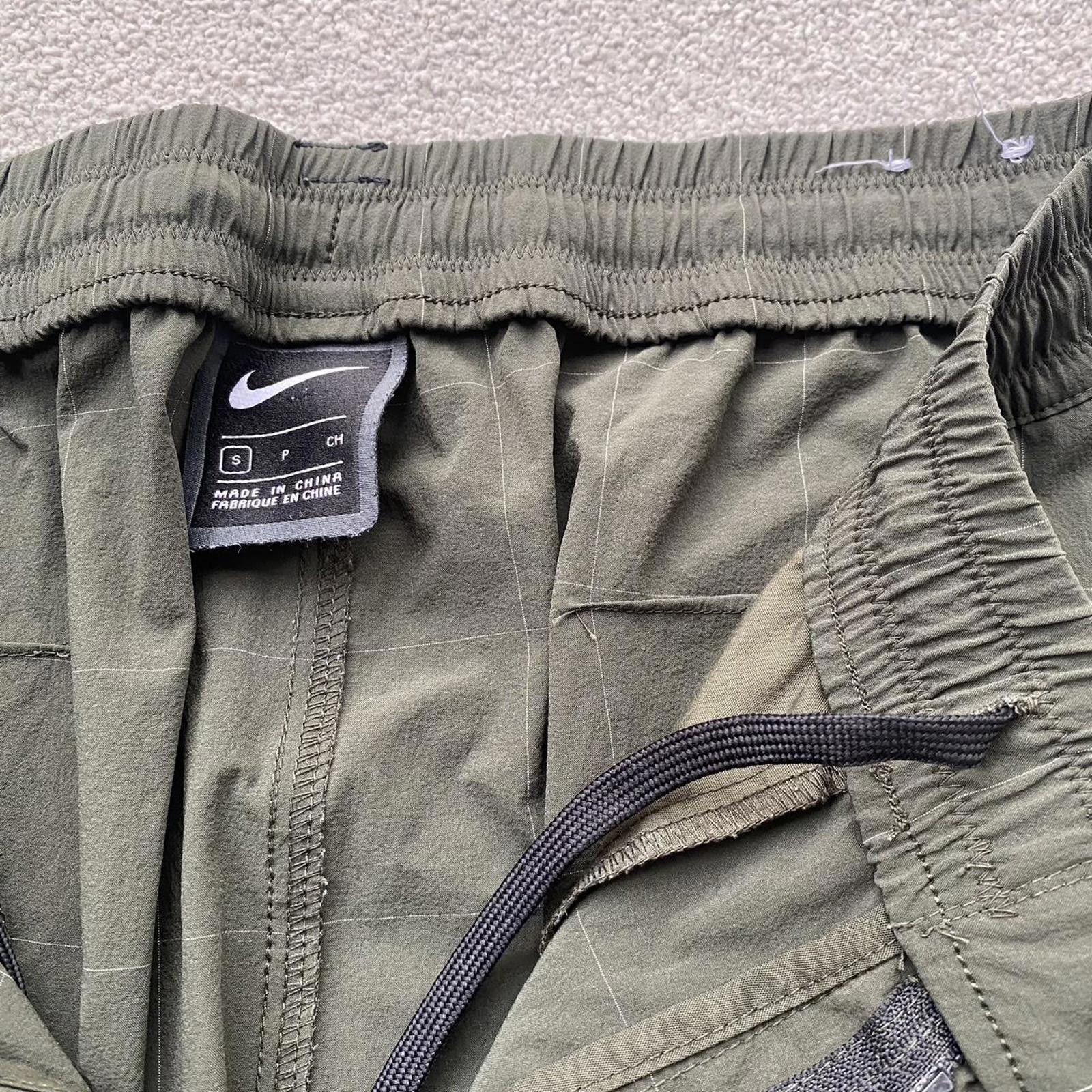 Nike Nike Technical Utility Cargo Trousers Size US 30 / EU 46 - 8 Thumbnail